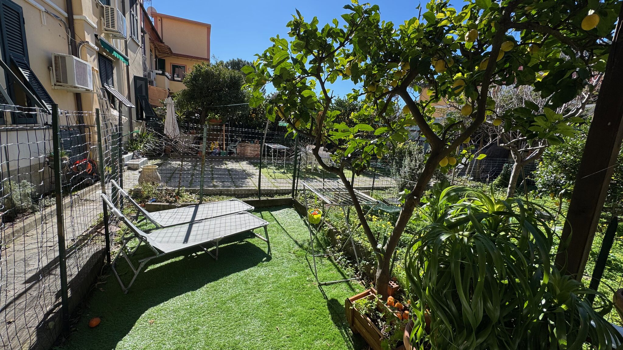 Italianway Monterosso al Mare Casa Irene by the beach with garden and A/C