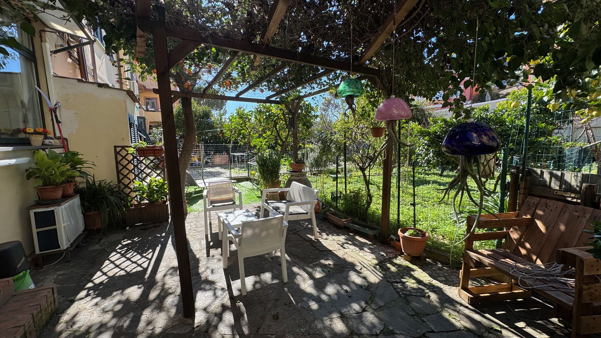 Italianway Monterosso al Mare Casa Irene by the beach with garden and A/C