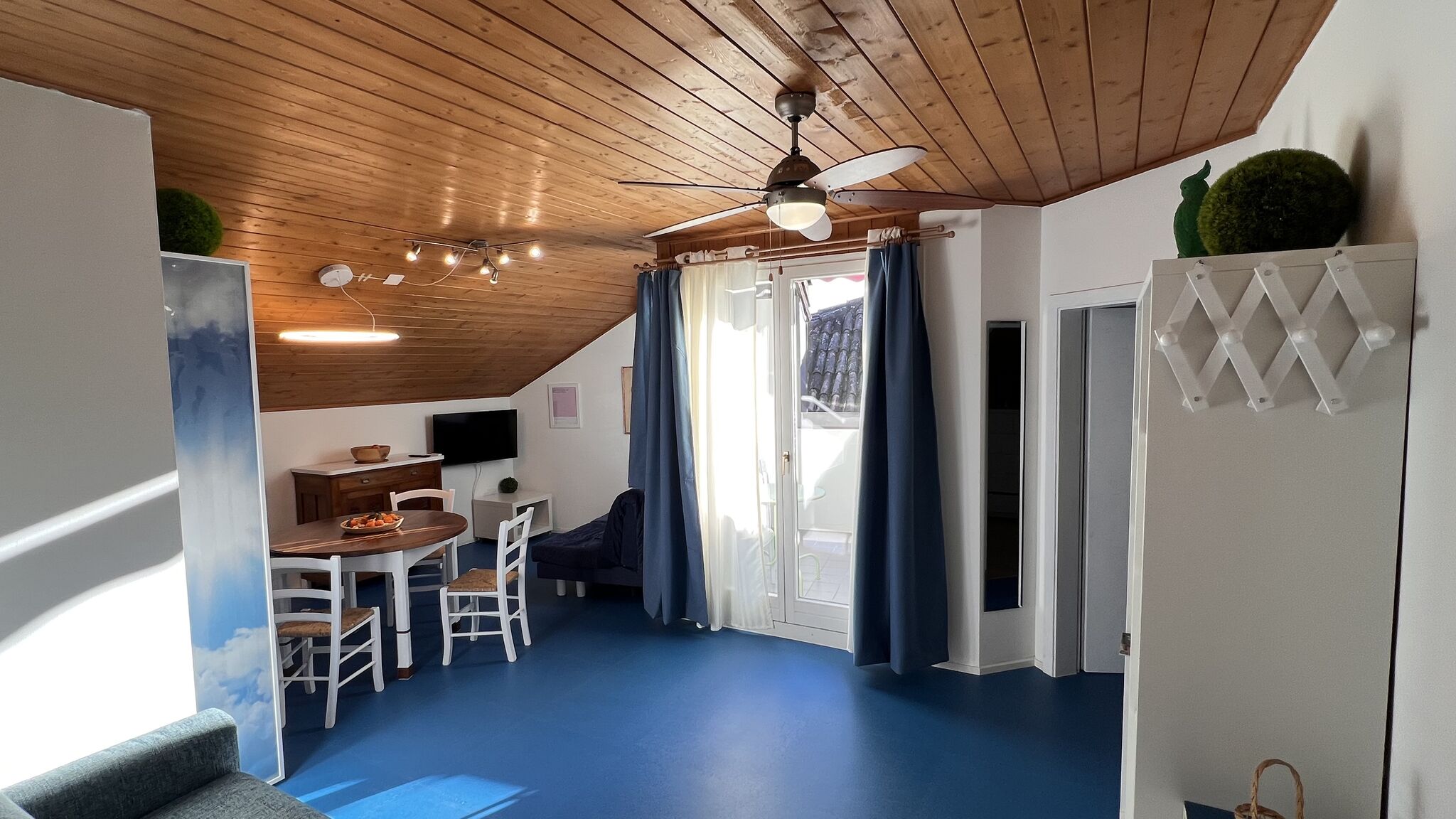 Italianway Appiano sulla strada del vino Mar Dolomiti Suite by Ca-Sa Check