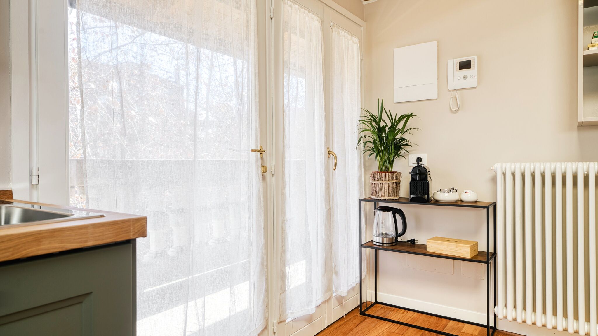 Italianway Milano Pezzotti 12 design apt in the city center