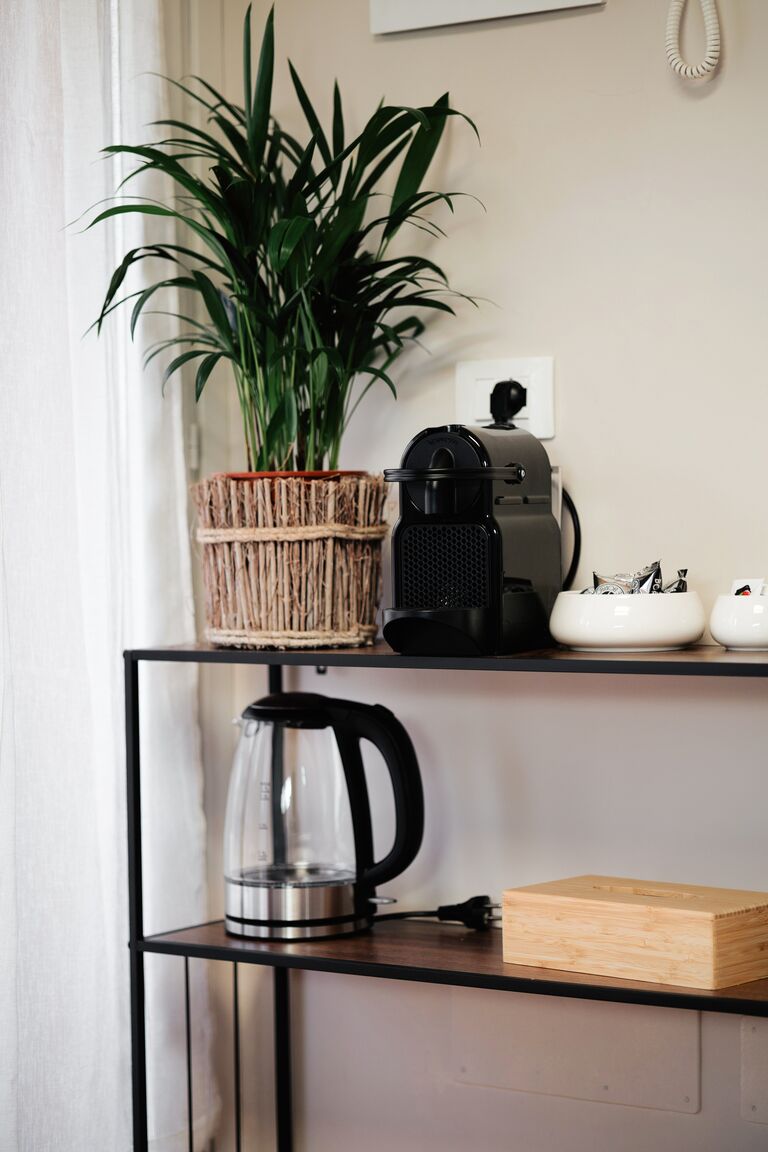 Italianway Milano Pezzotti 12 design apt in the city center