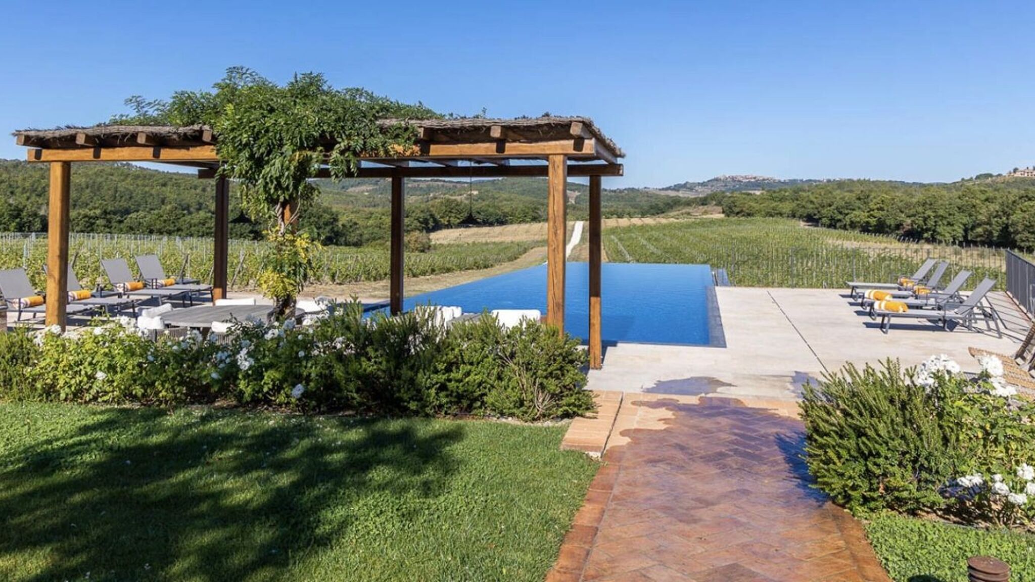 Italianway Casole d'Elsa Villa Granaia by Elite Villas