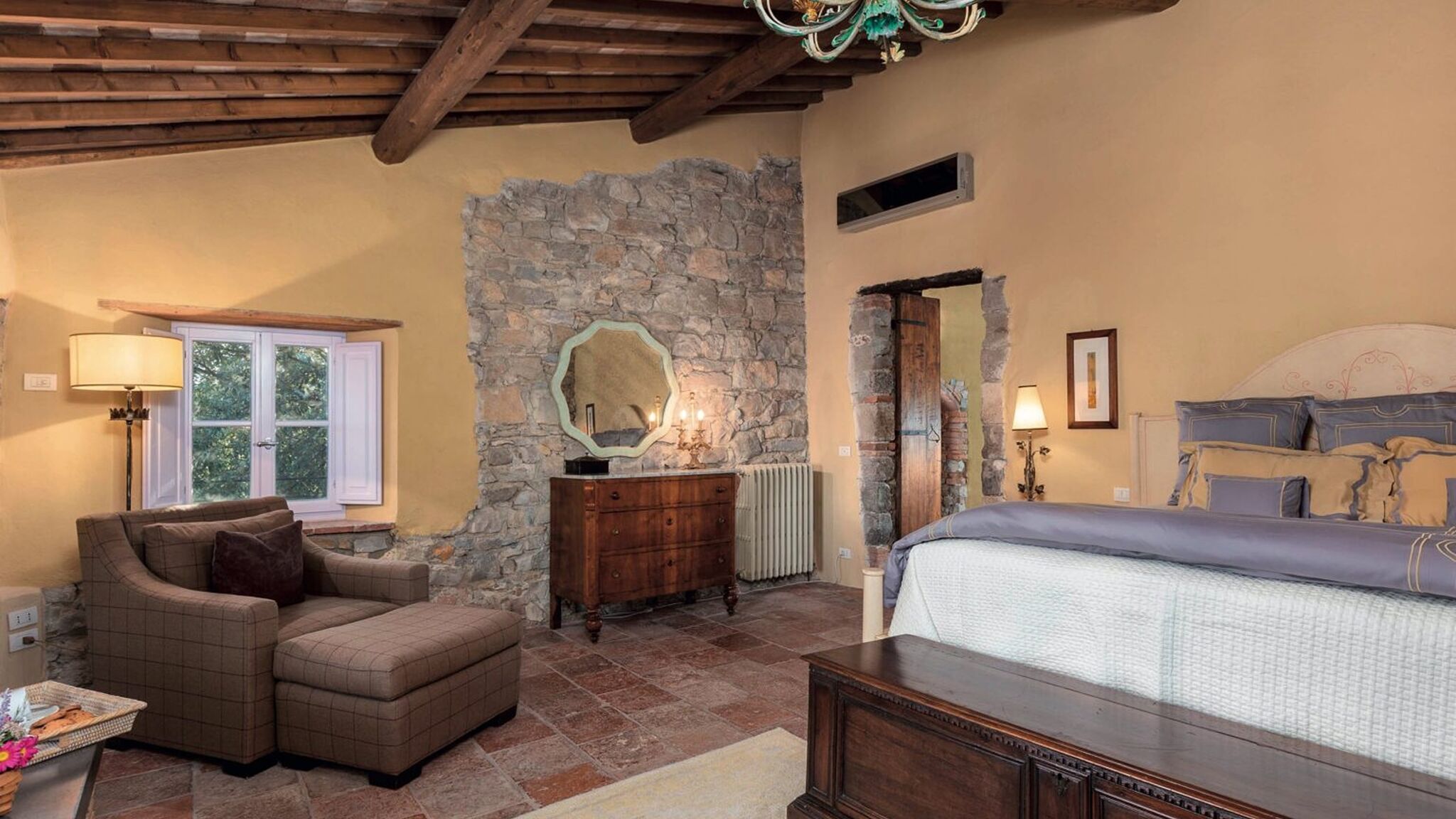 Italianway Casole d'Elsa Villa Mandorleto by Elite Villas