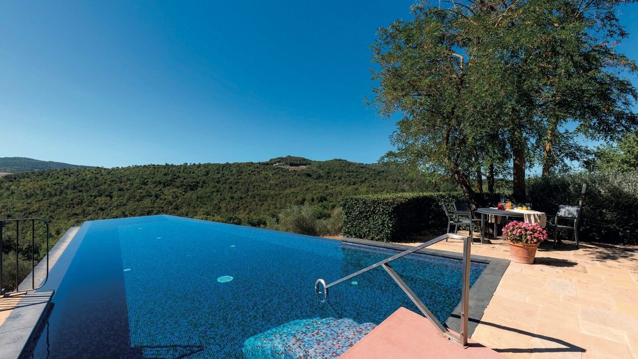 Italianway Casole d'Elsa Villa Mandorleto by Elite Villas