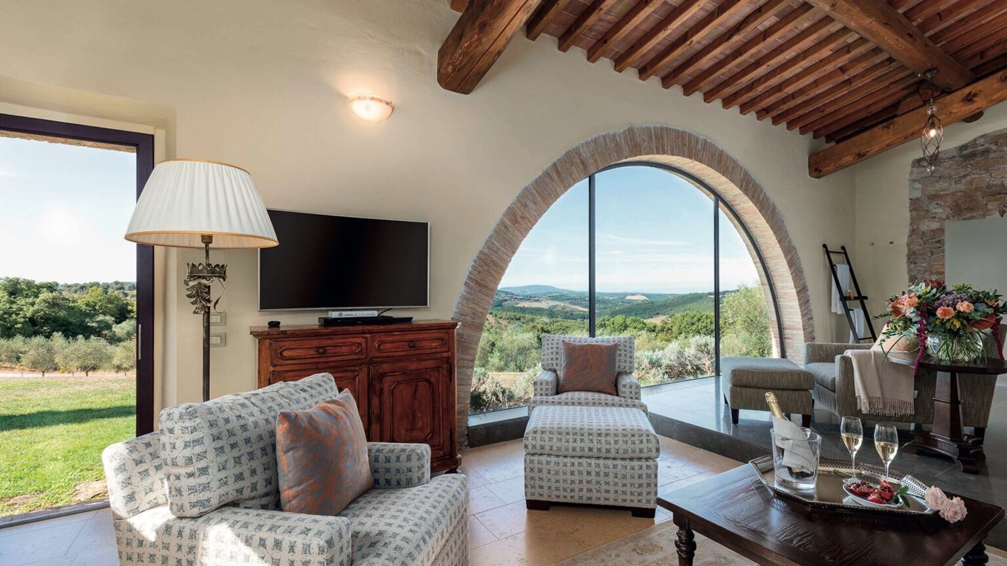 Italianway Casole d'Elsa Villa Mandorleto by Elite Villas