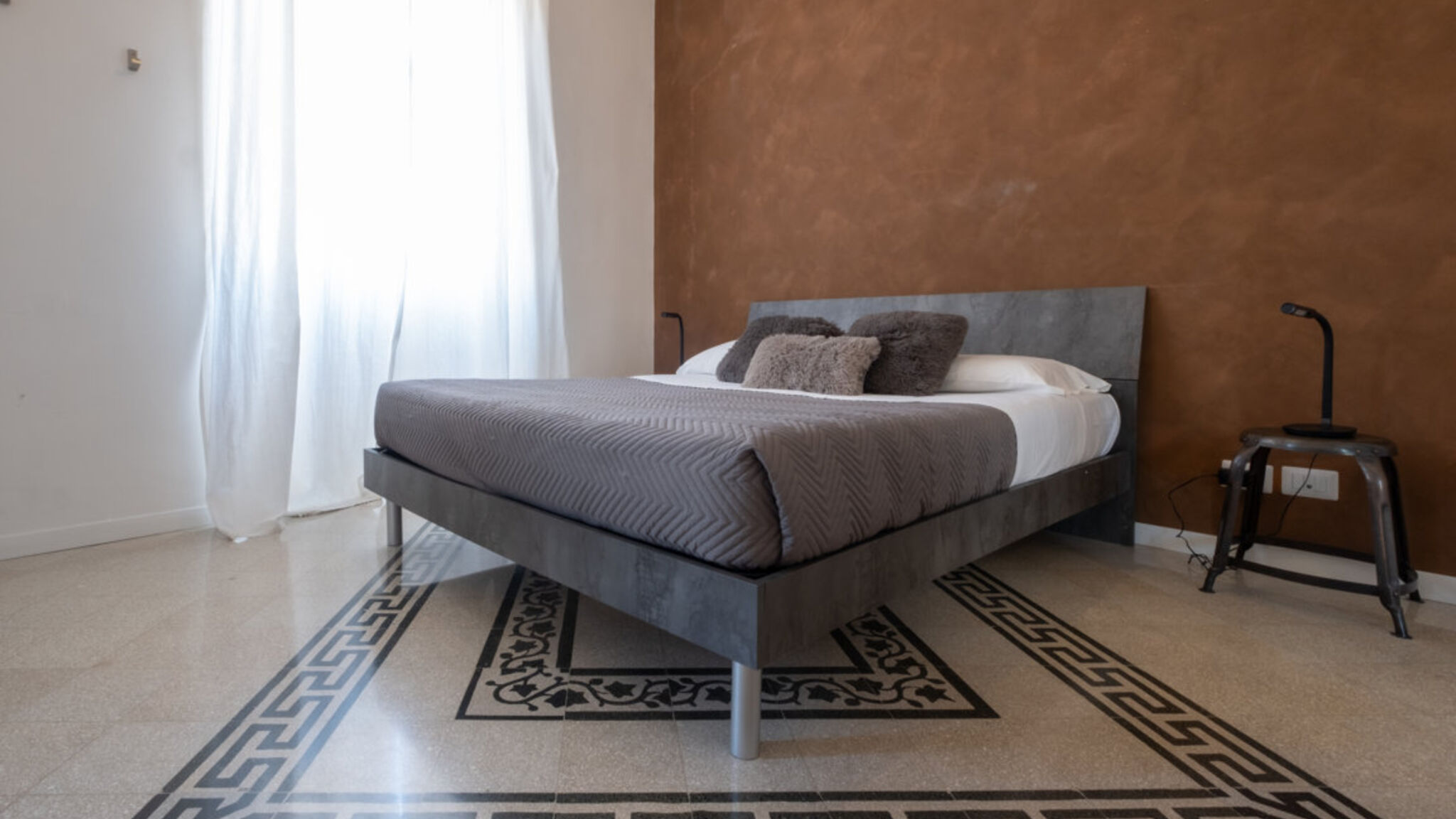 Italianway Roma Santonofrio Bronze