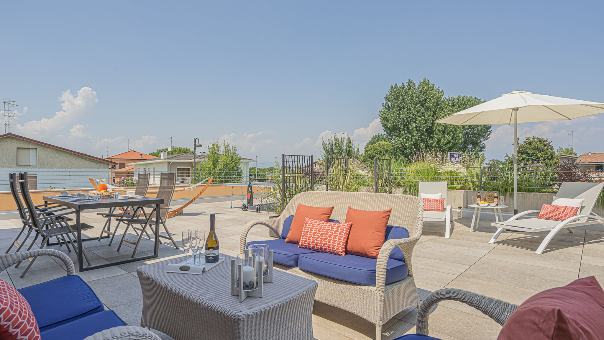 Italianway Sirmione Appartamento con terrazzo e scorcio sul Lago