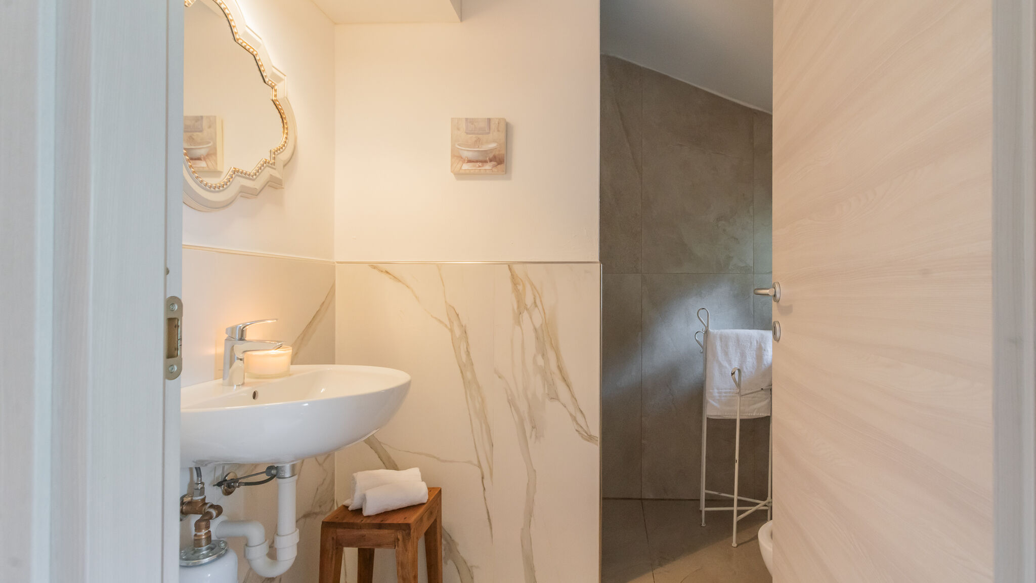 Italianway Torno La Finestra Sul Molo