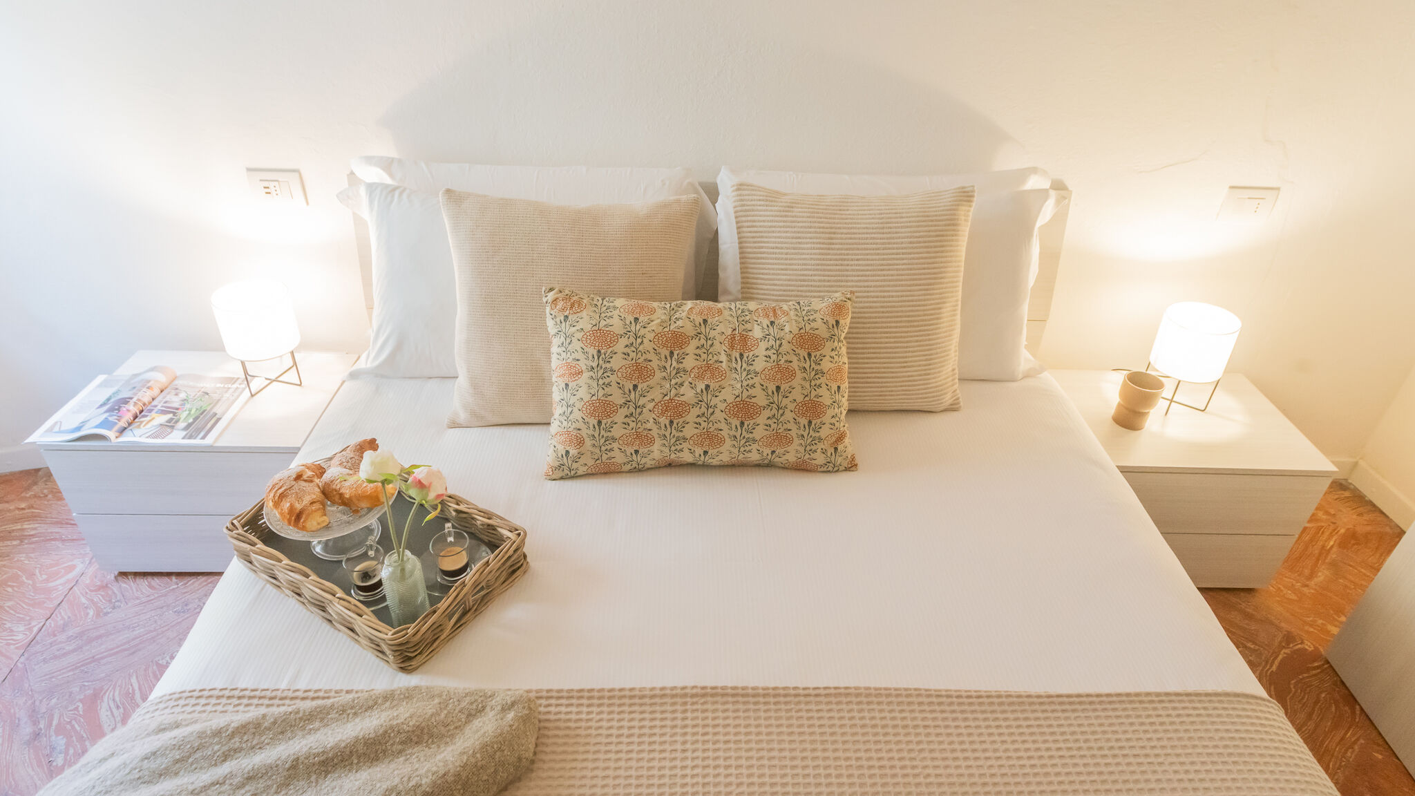 Italianway Torno La Finestra Sul Molo