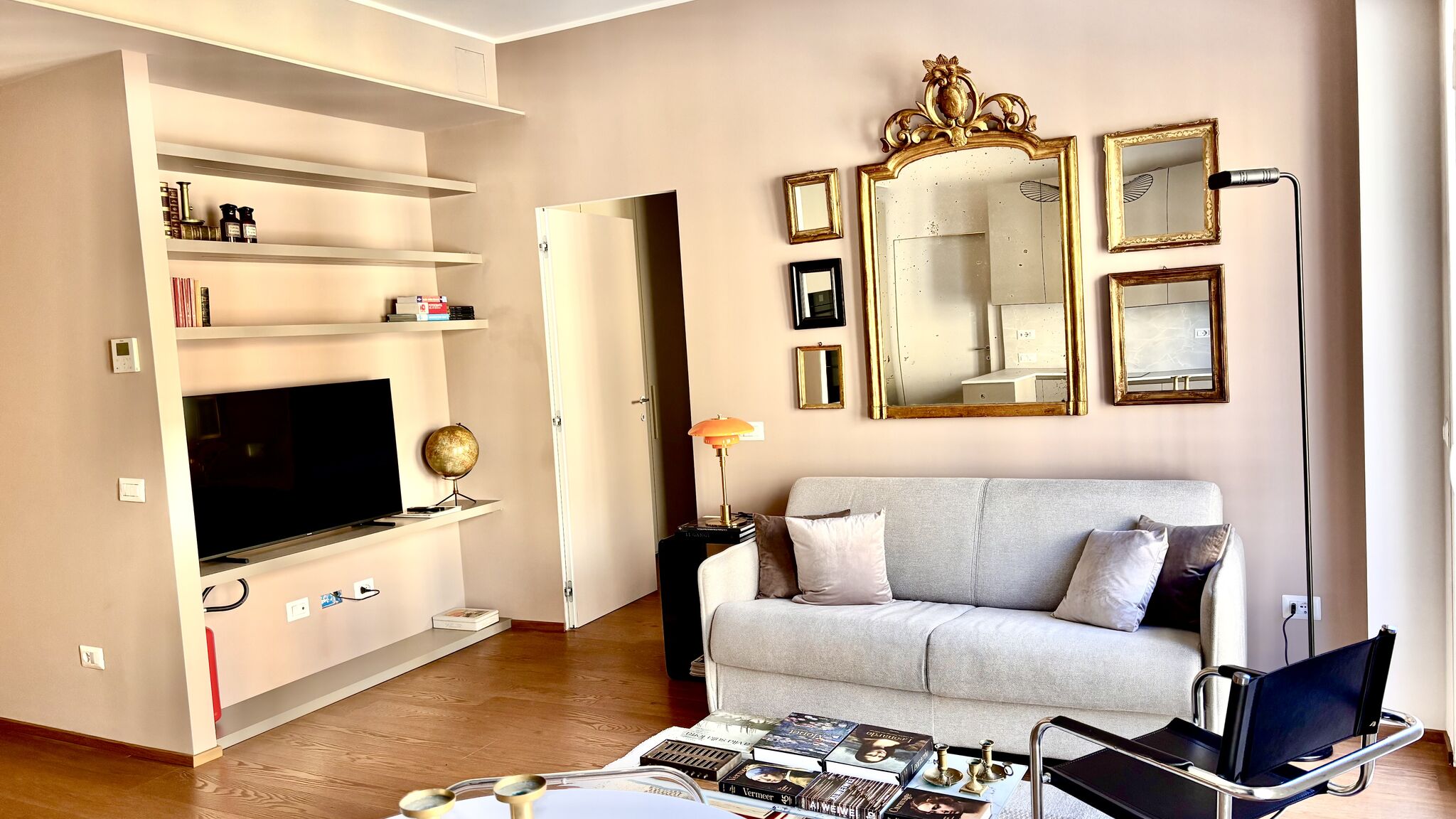 Italianway Milano New Cozy-Chic Apartment 2+1 pax