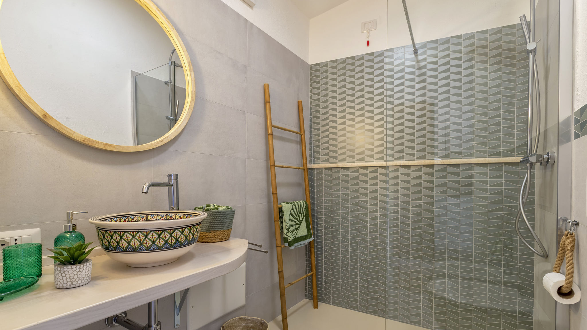 Italianway Olbia Top floor gulf view apartment 