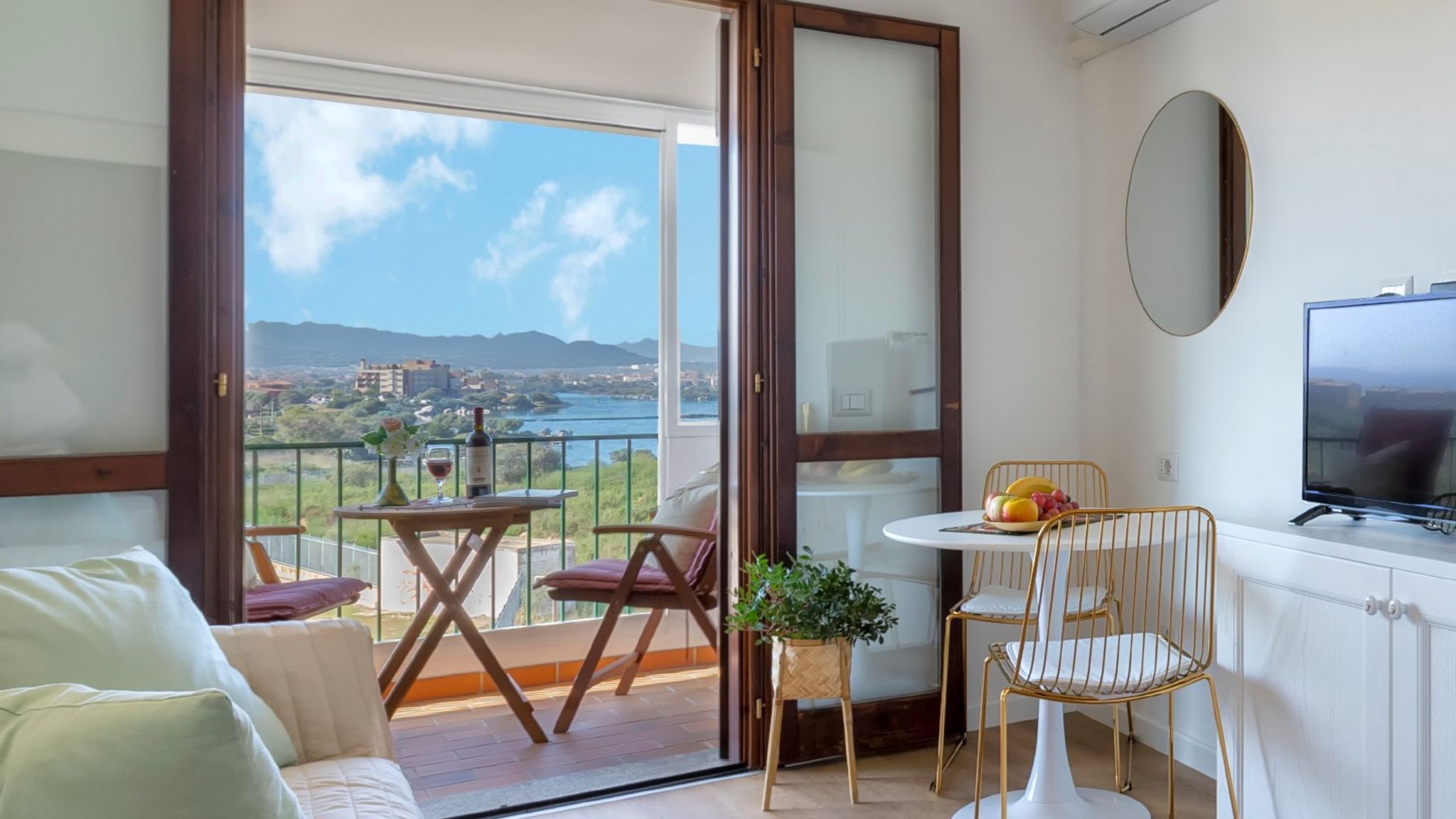 Italianway Olbia Top floor gulf view apartment 