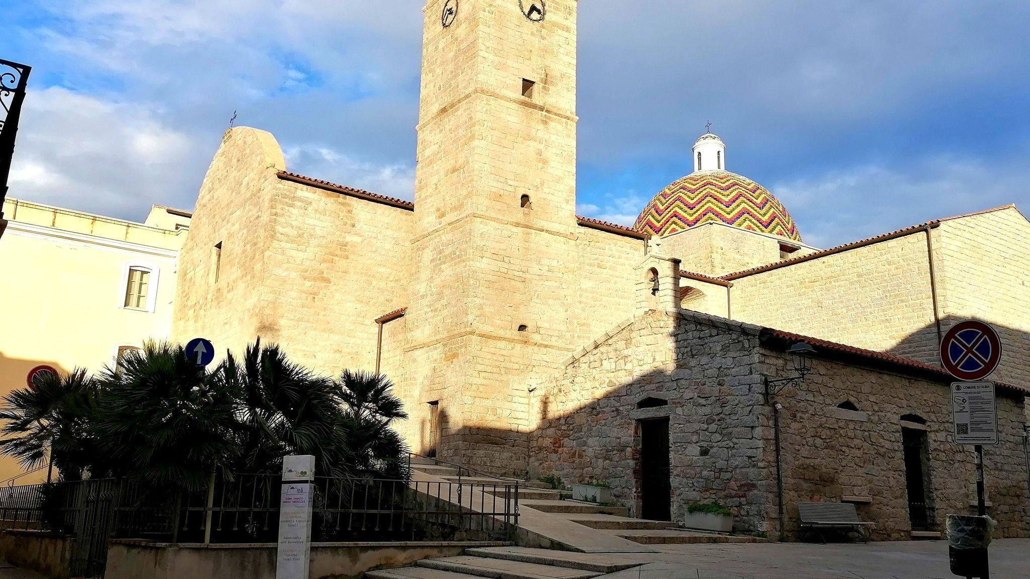 Italianway Olbia Top floor gulf view apartment 