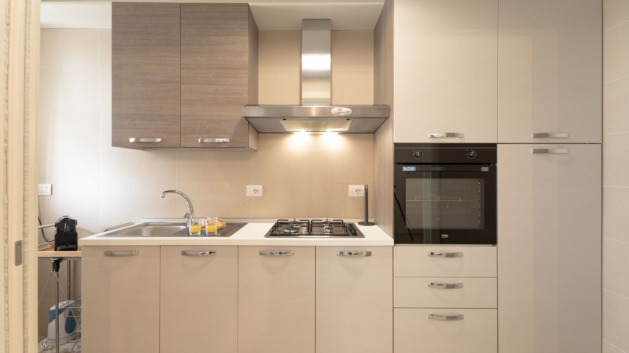 MONHOLIDAY - ospitalità e servizi per il turismo Monopoli Alba di mare by Monholiday