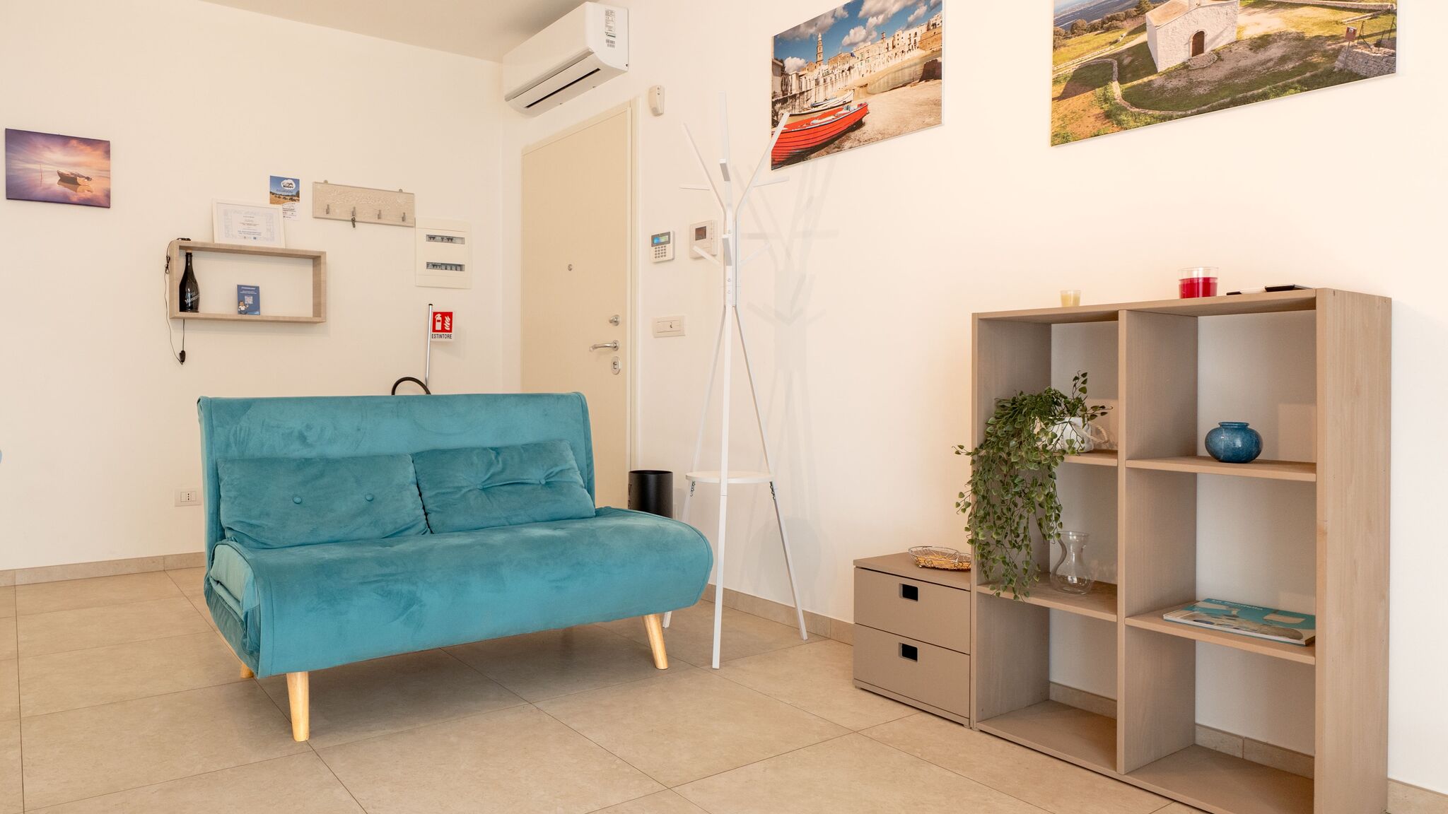 MONHOLIDAY - ospitalità e servizi per il turismo Monopoli Alba di mare by Monholiday