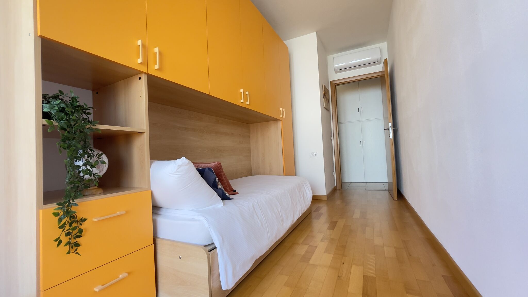 Italianway Sirmione Luminoso Appartamento con piscina al secondo piano