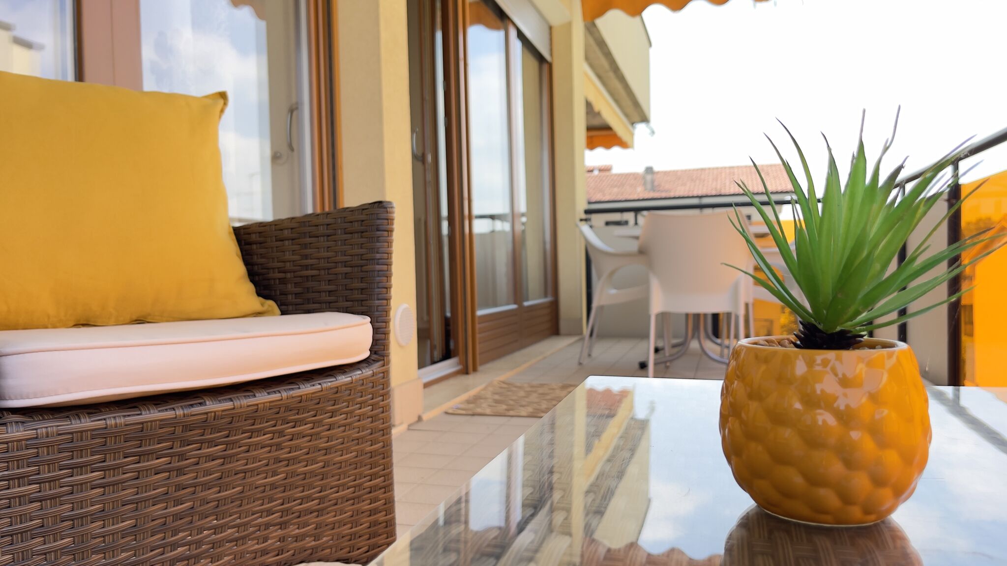 Italianway Sirmione Luminoso Appartamento con piscina al secondo piano