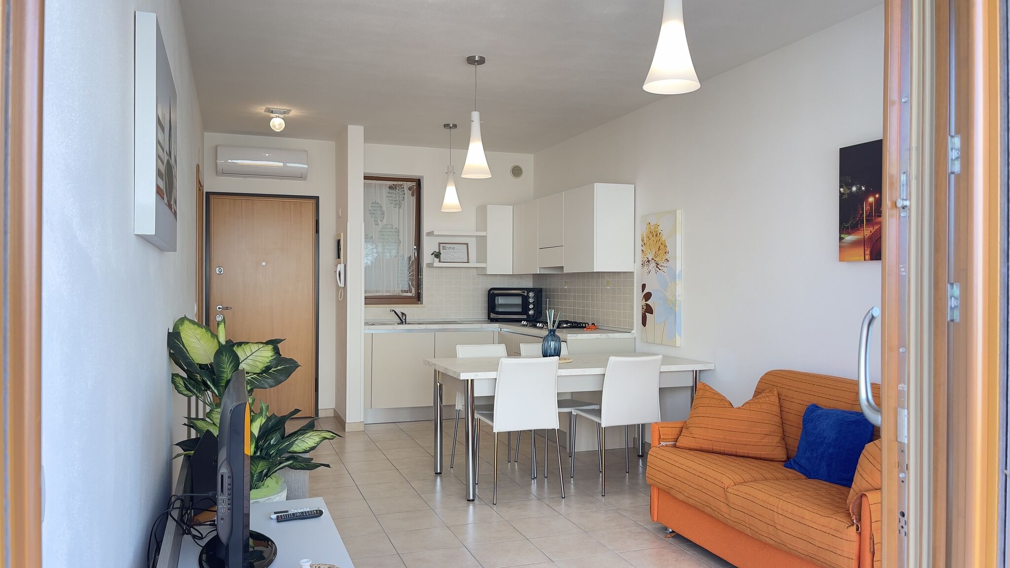 Italianway Sirmione Luminoso Appartamento con piscina al secondo piano