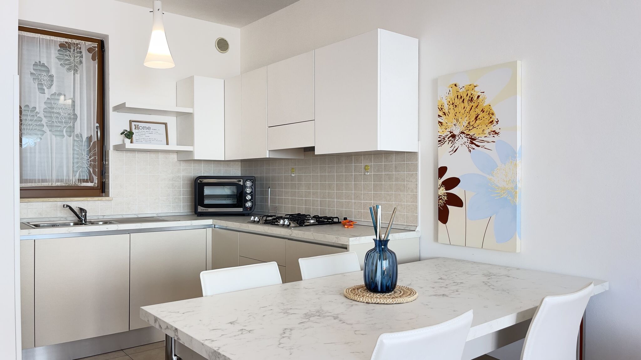 Italianway Sirmione Luminoso Appartamento con piscina al secondo piano