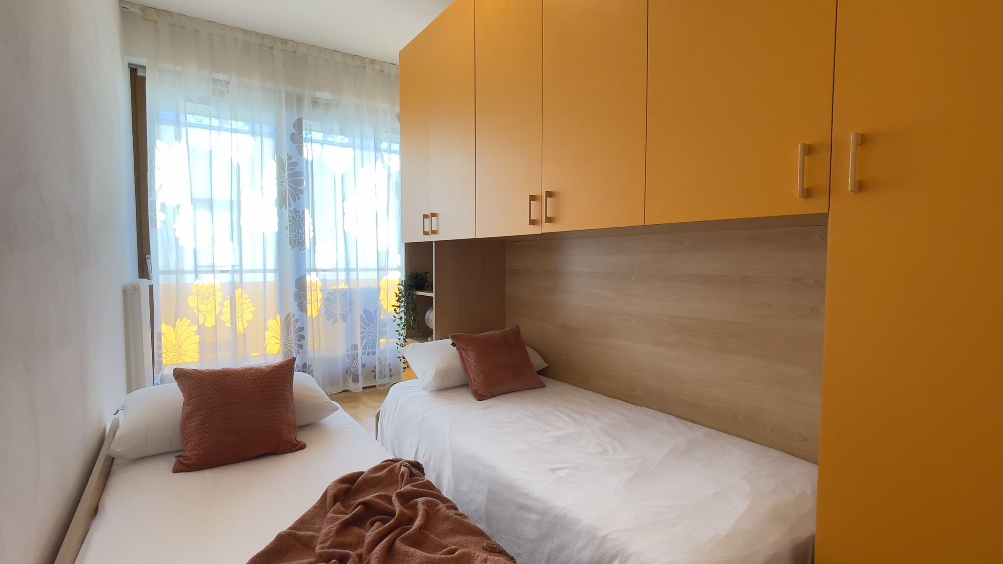 Italianway Sirmione Luminoso Appartamento con piscina al secondo piano