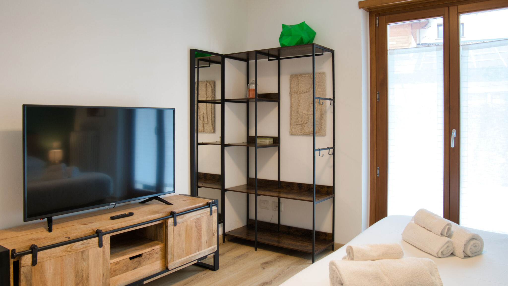 Italianway Cassina Valsassina NNHouse: large terrace and marvelous view