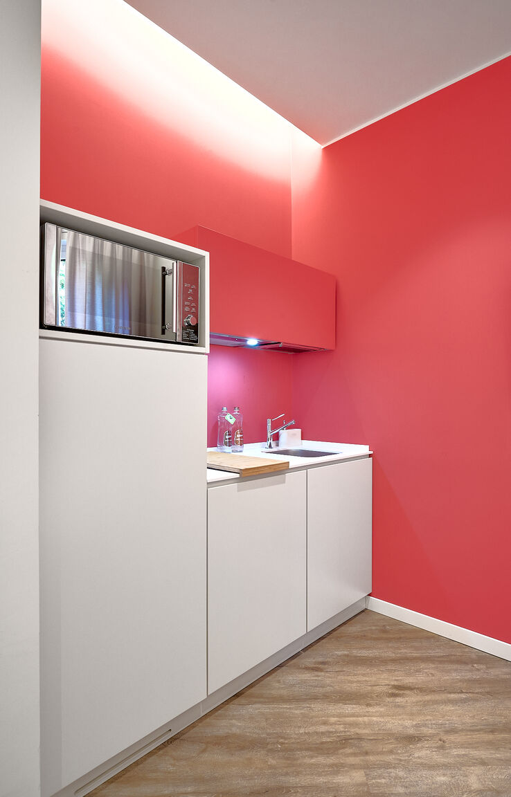 Italianway Milano Red Donatello Beauty and refined By Hospity