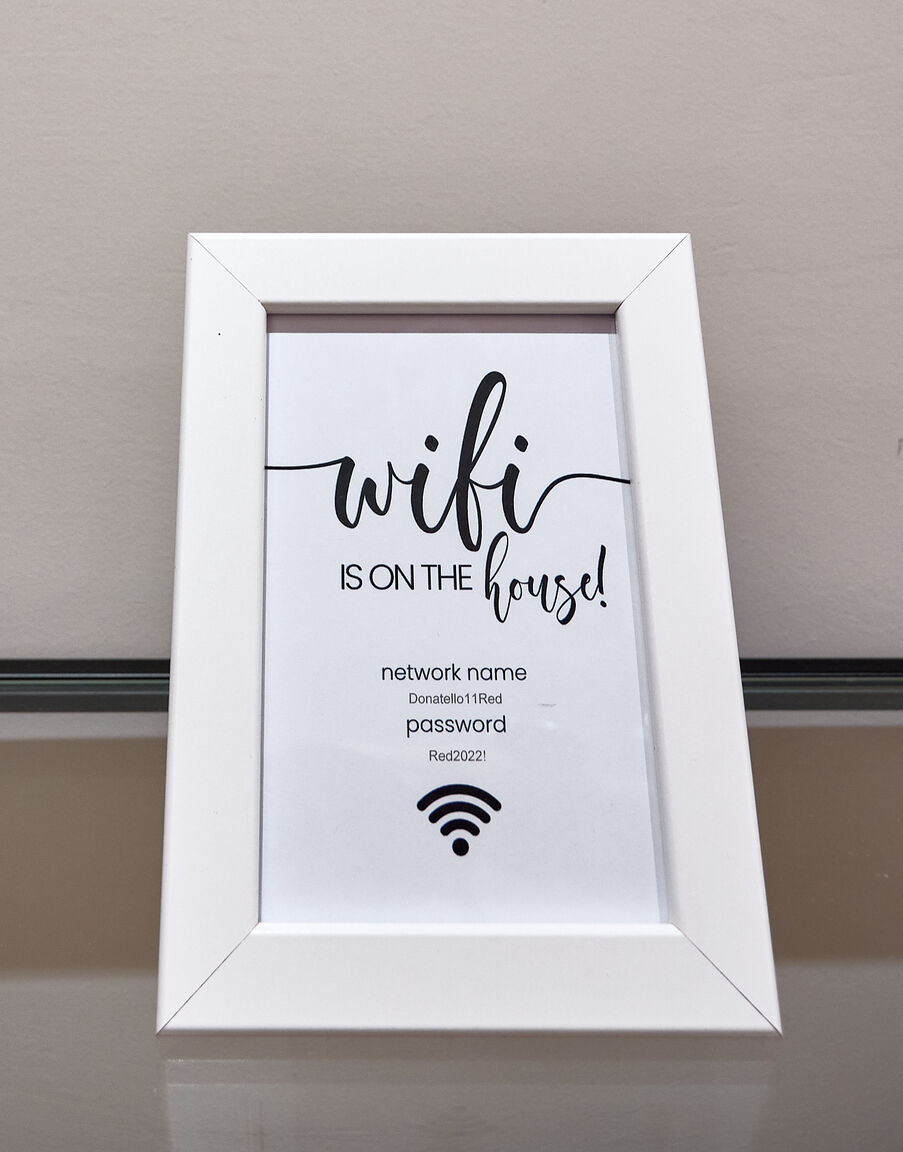 Italianway Milano Red Donatello Beauty and refined By Hospity