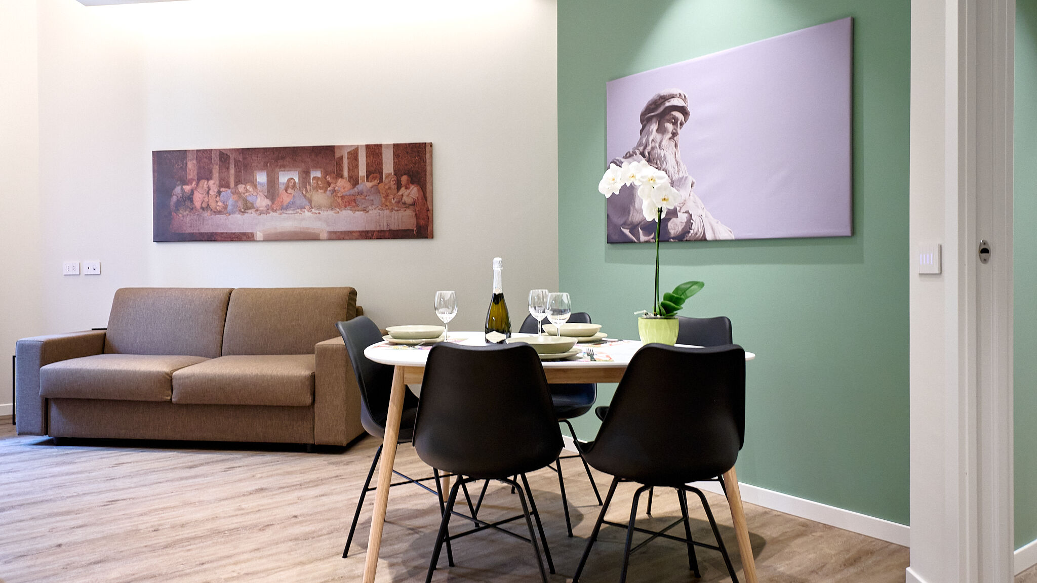 Italianway Milano Green Donatello Elegant harmony by Hospity