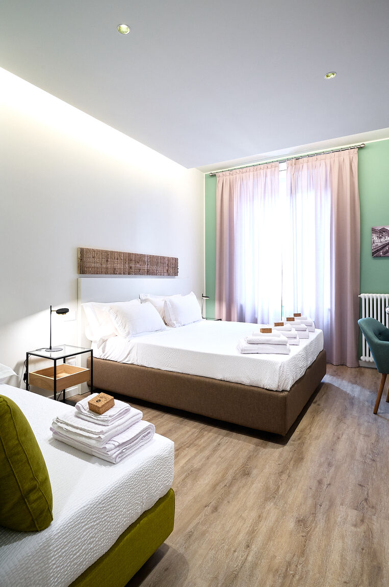 Italianway Milano Green Donatello Elegant harmony by Hospity