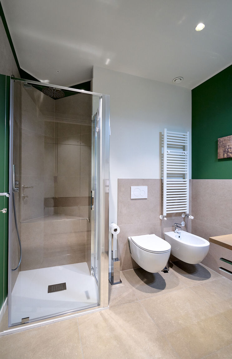 Italianway Milano Green Donatello Elegant harmony by Hospity