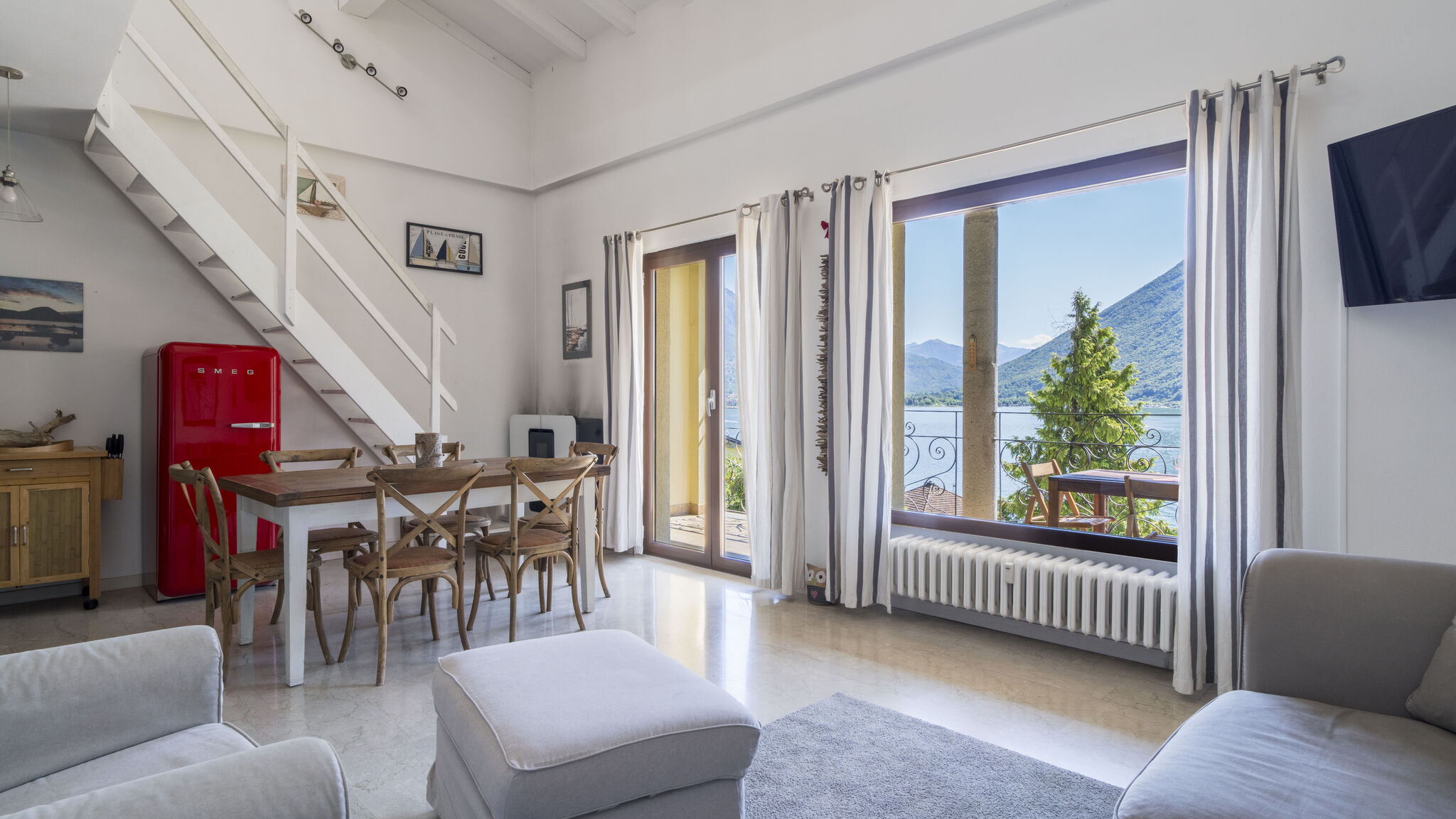 Italianway Porlezza Miravalle - Lago di Lugano con Spiaggia Privata