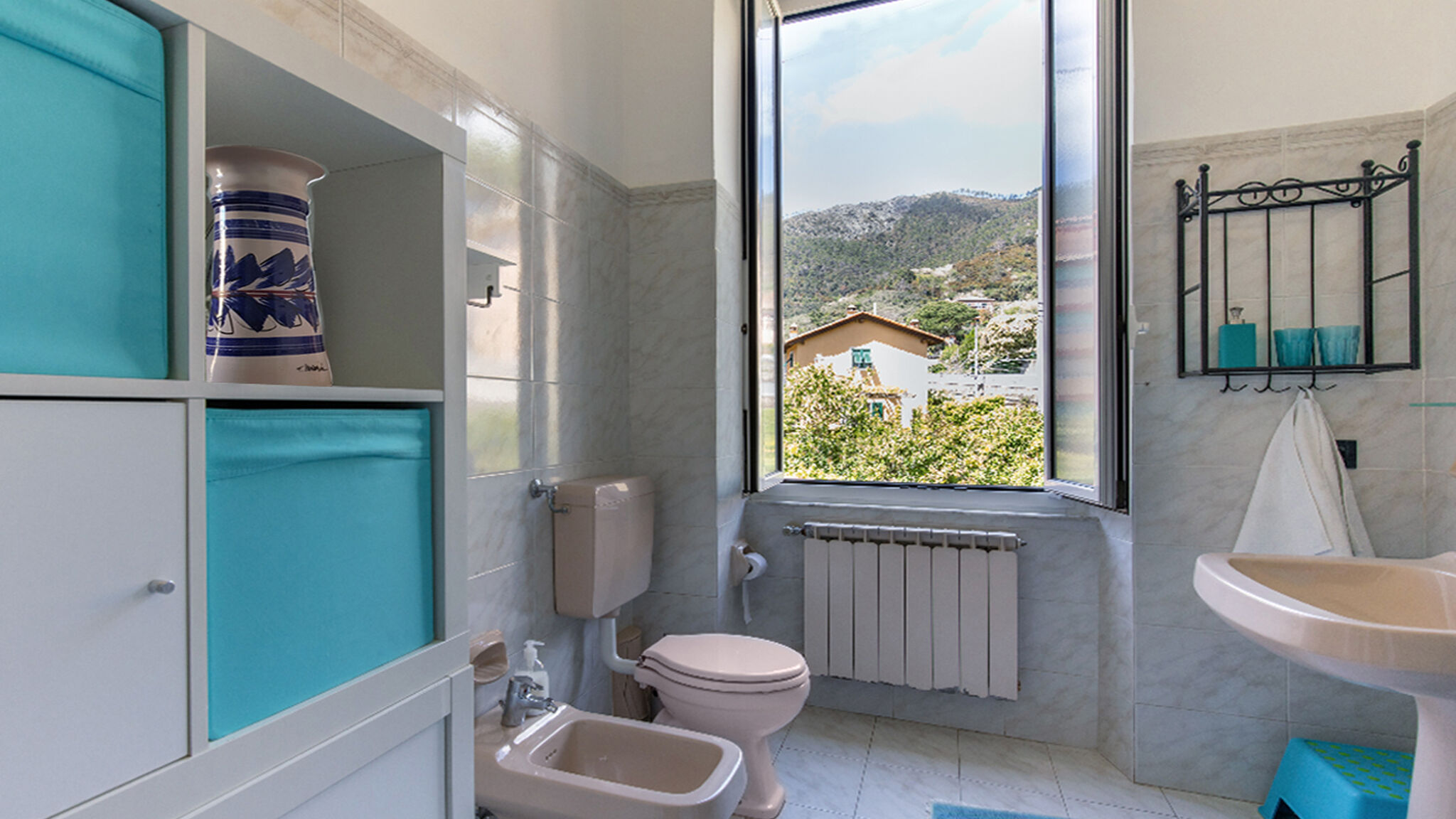 5Terrebnb Monterosso al Mare Mary Bridge apartment in villa near best beaches