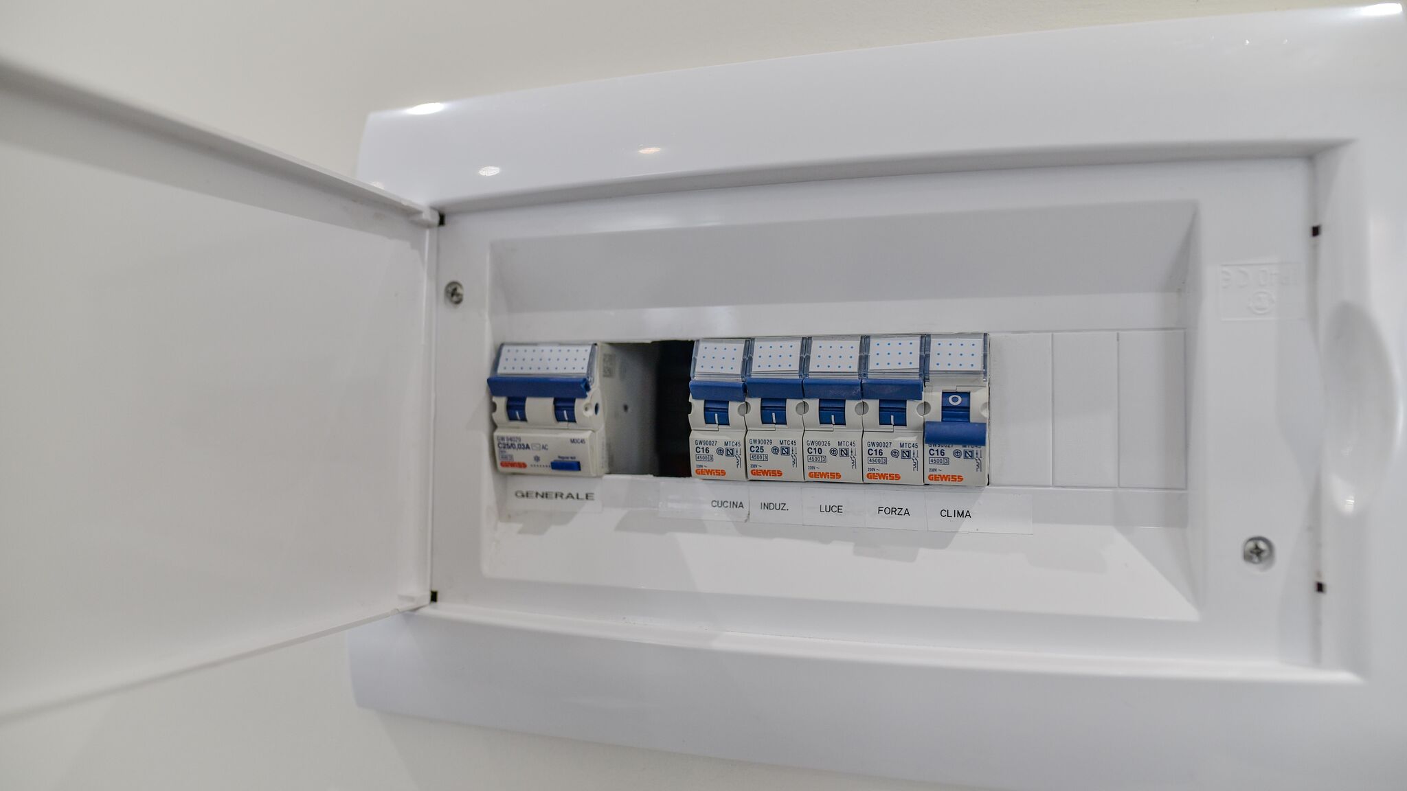 Italianway Torino Claviere 1 by Toh Solution