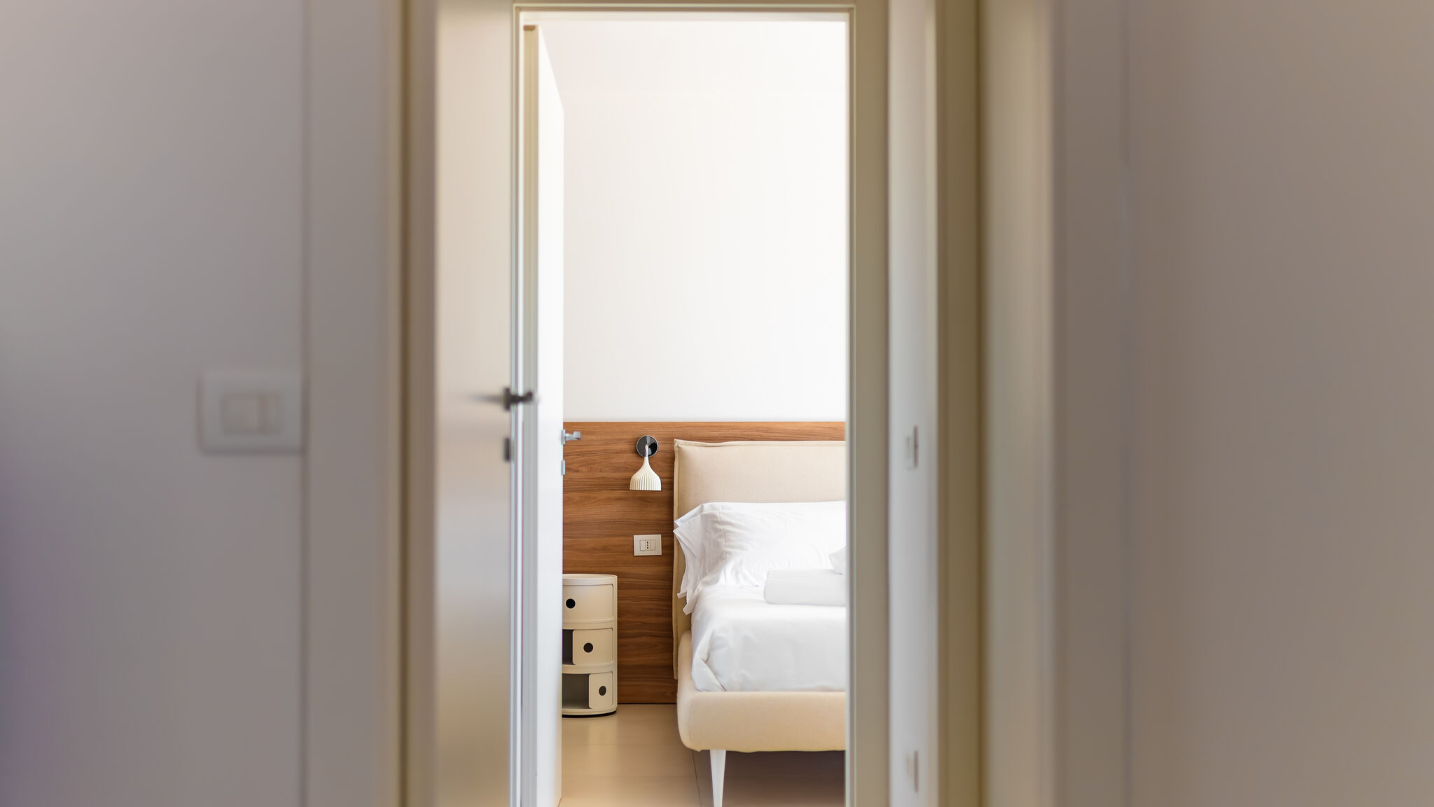 Italianway Monopoli Moments by Monholiday