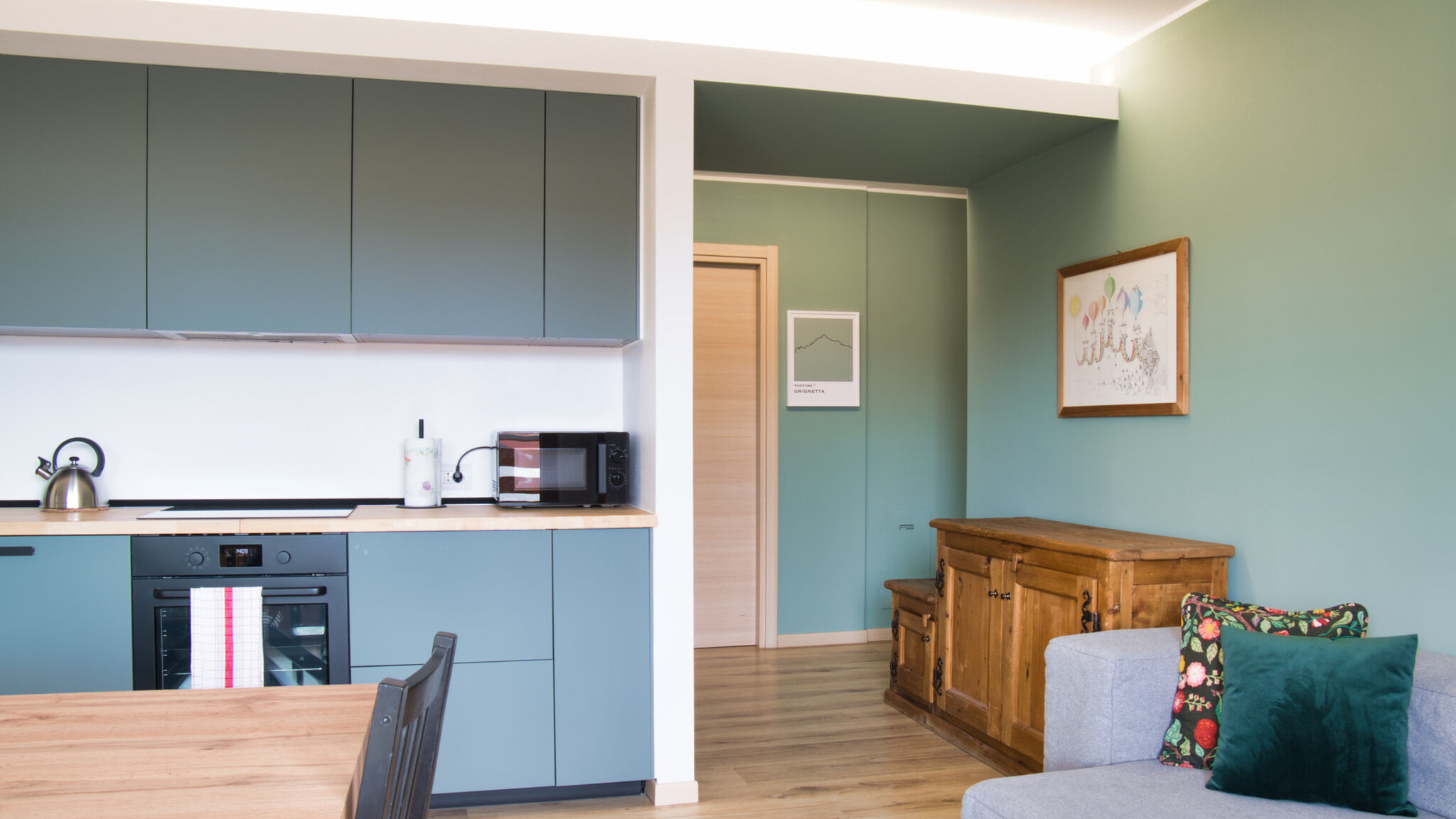 Italianway Cassina Valsassina NNHouse: large terrace and marvelous view