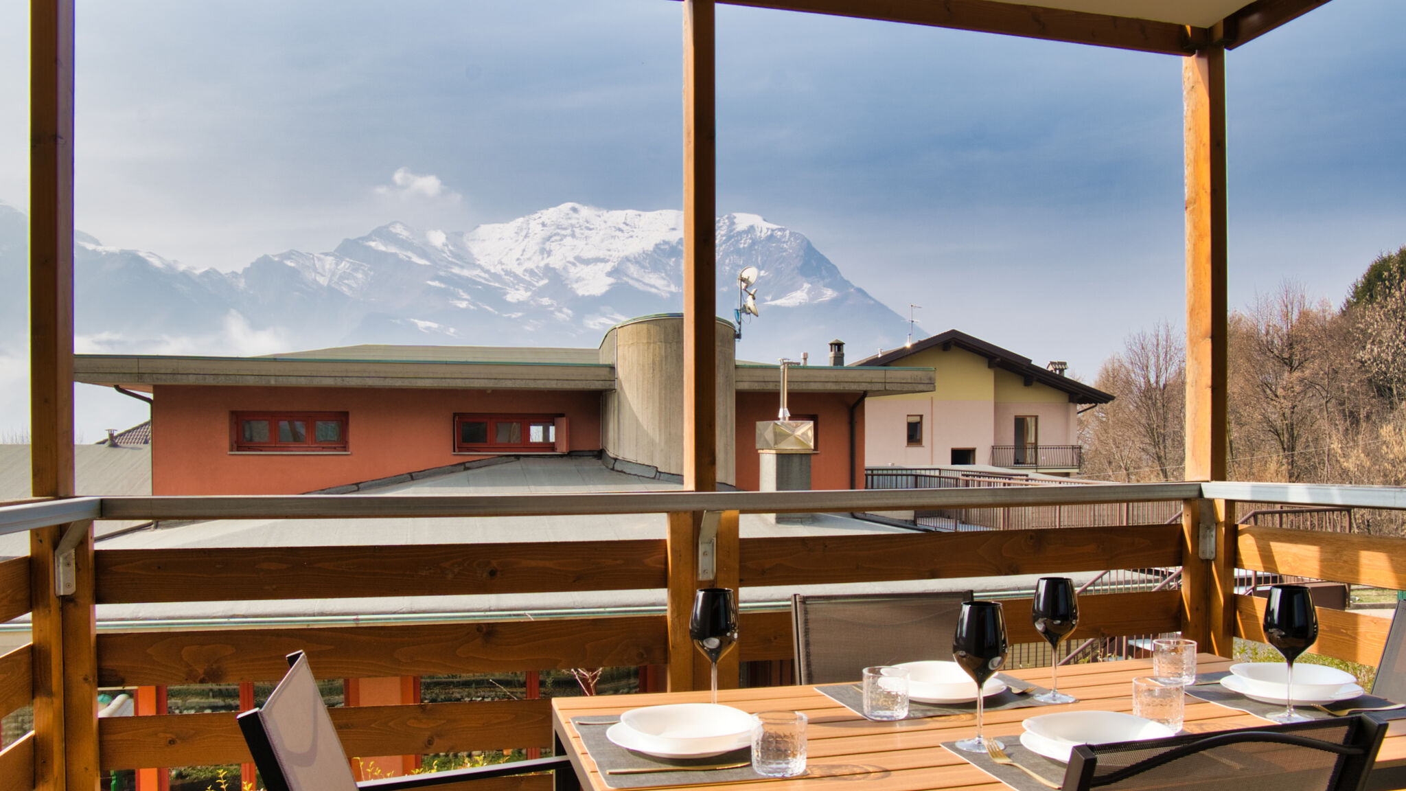 Italianway Cassina Valsassina NNHouse: large terrace and marvelous view