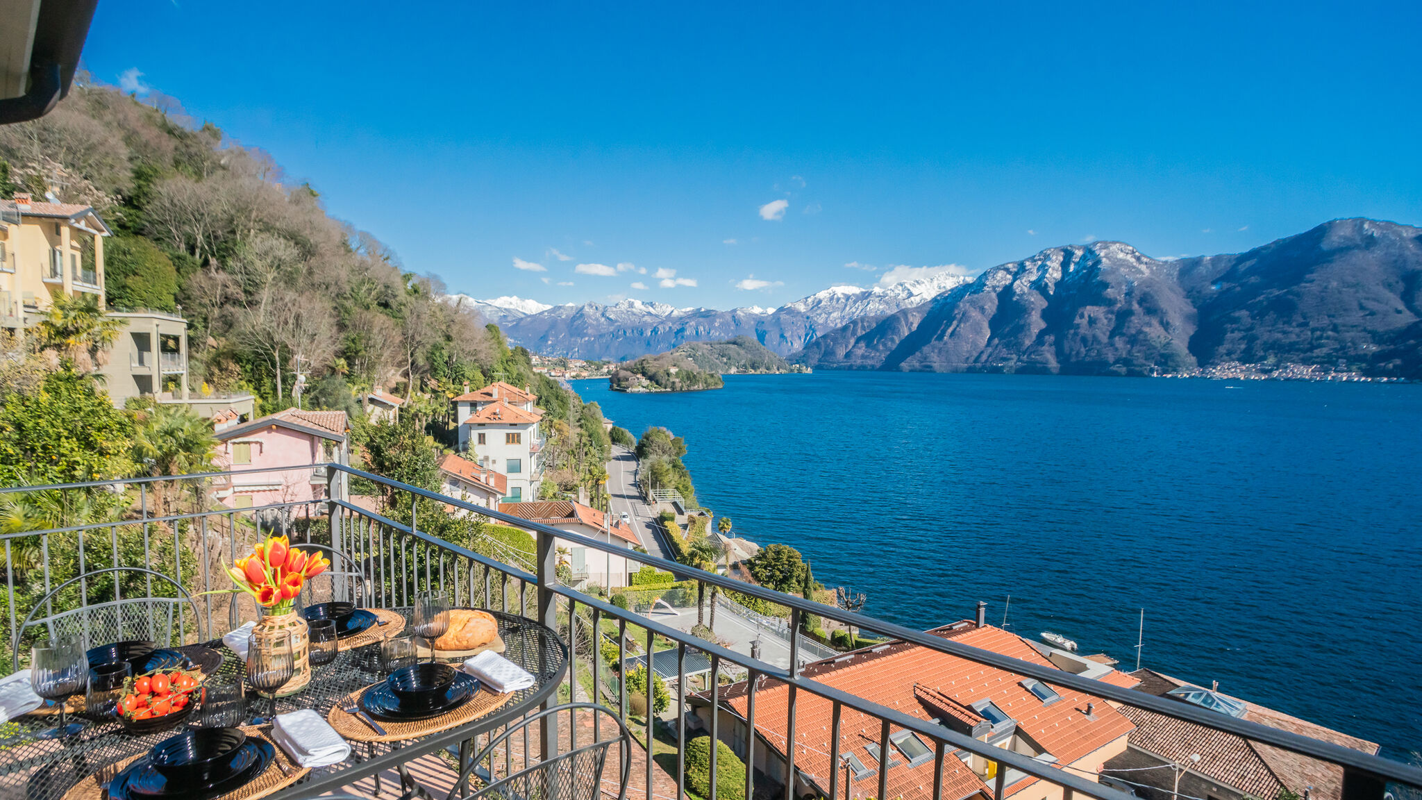 Italianway Sala Comacina Alba on Lake Como