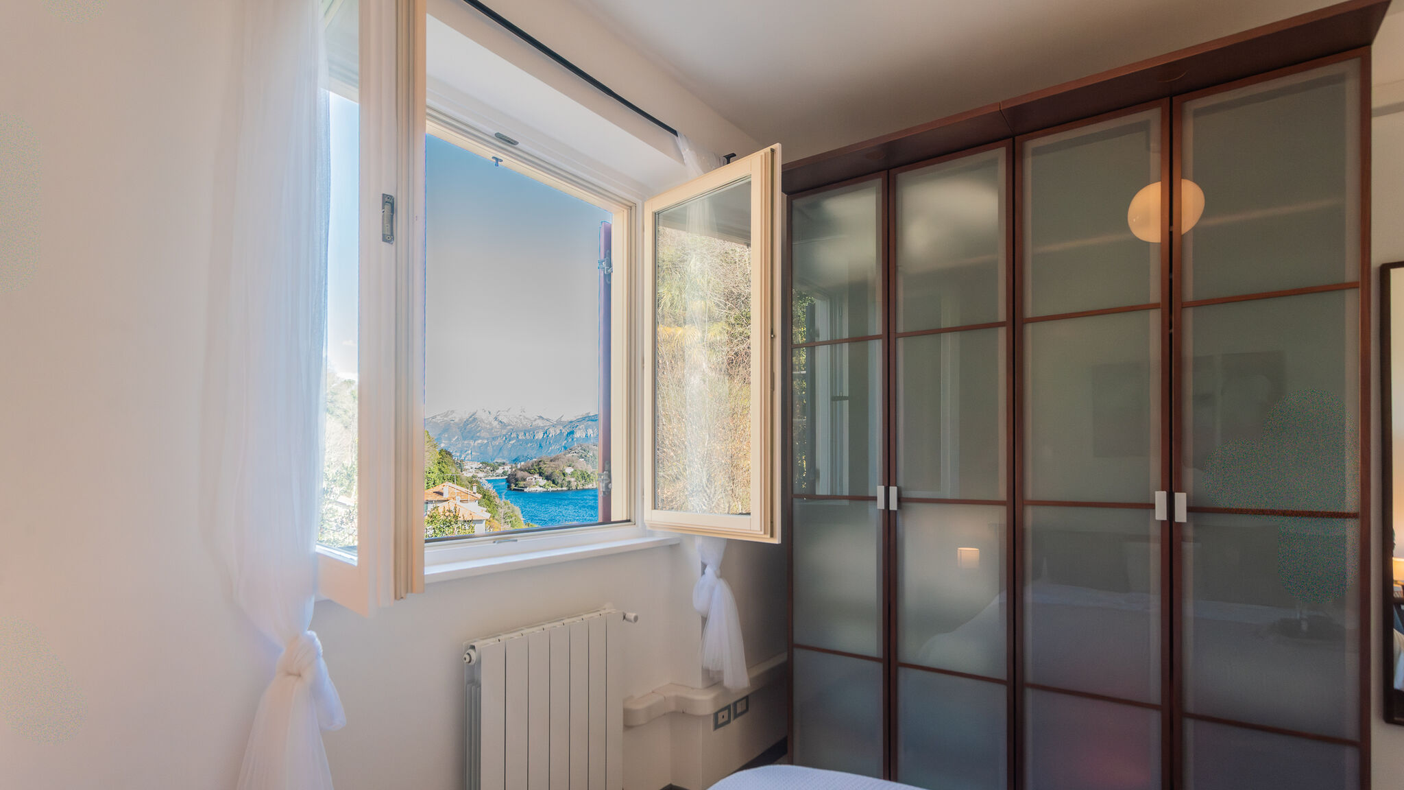 Italianway Sala Comacina Alba on Lake Como