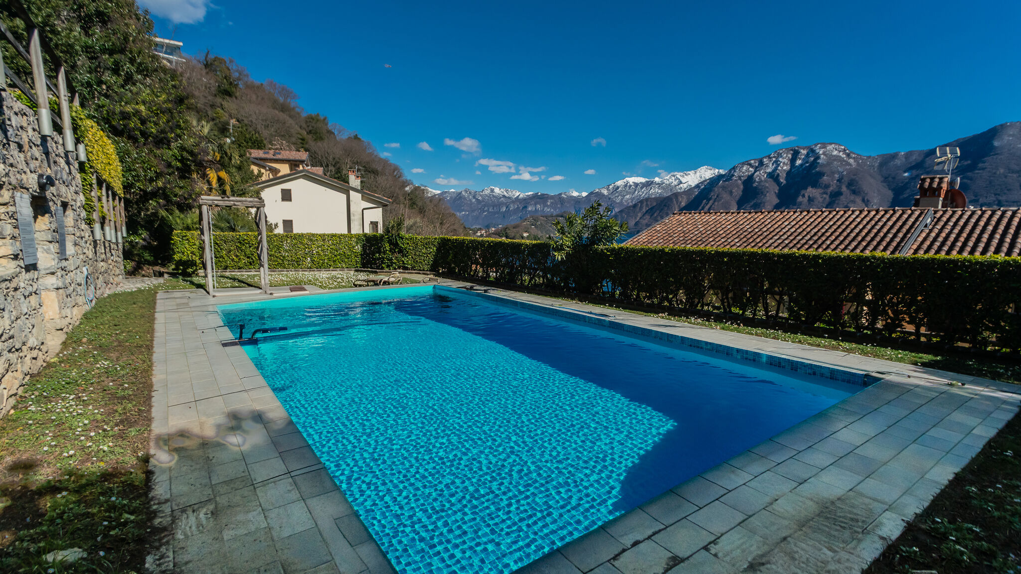 Italianway Sala Comacina Alba on Lake Como