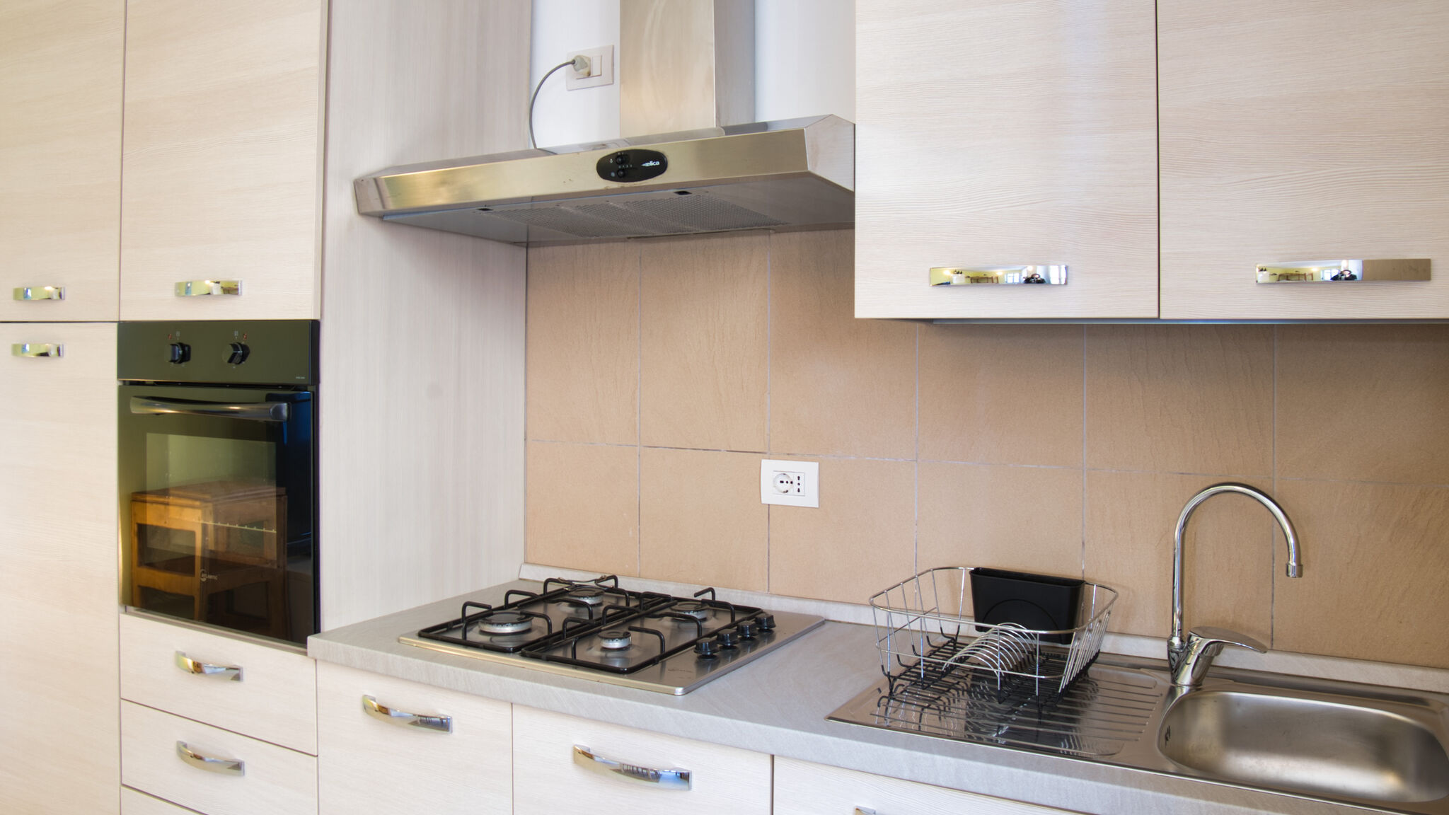 Italianway Varenna Casa Rosa - hidden Garden with lake view