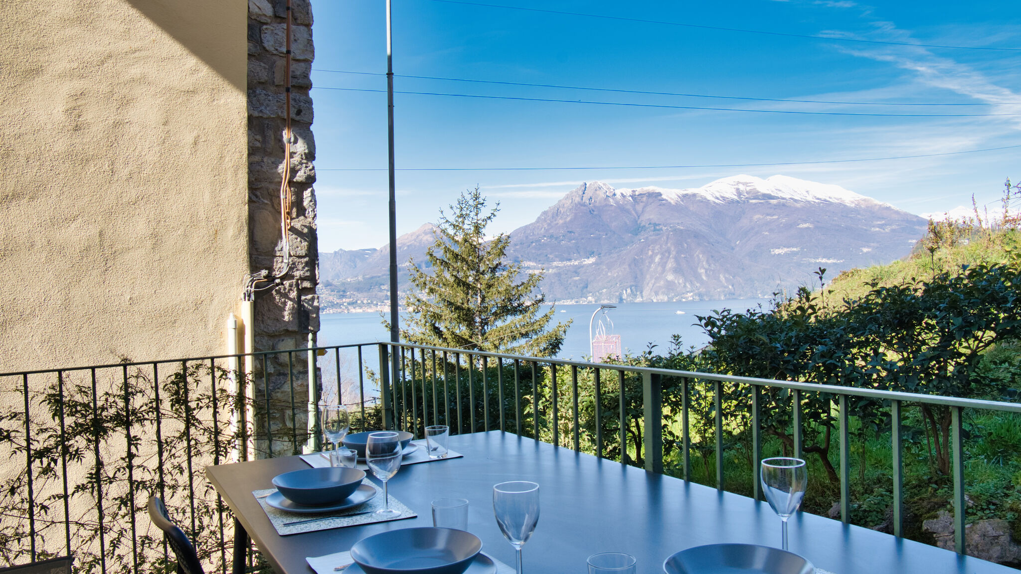 Italianway Varenna Casa Rosa - hidden Garden with lake view