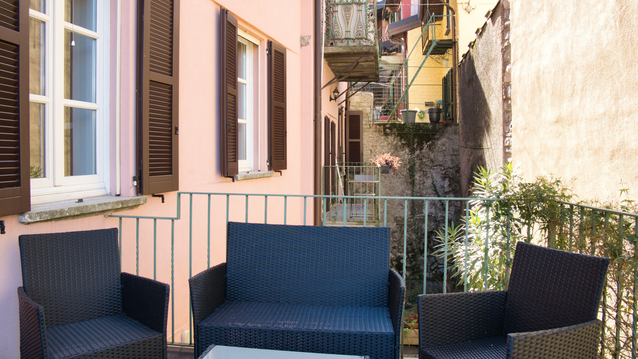 Italianway Varenna Casa Rosa - hidden Garden with lake view