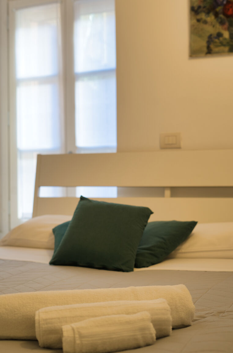 Italianway Varenna Casa Rosa - hidden Garden with lake view