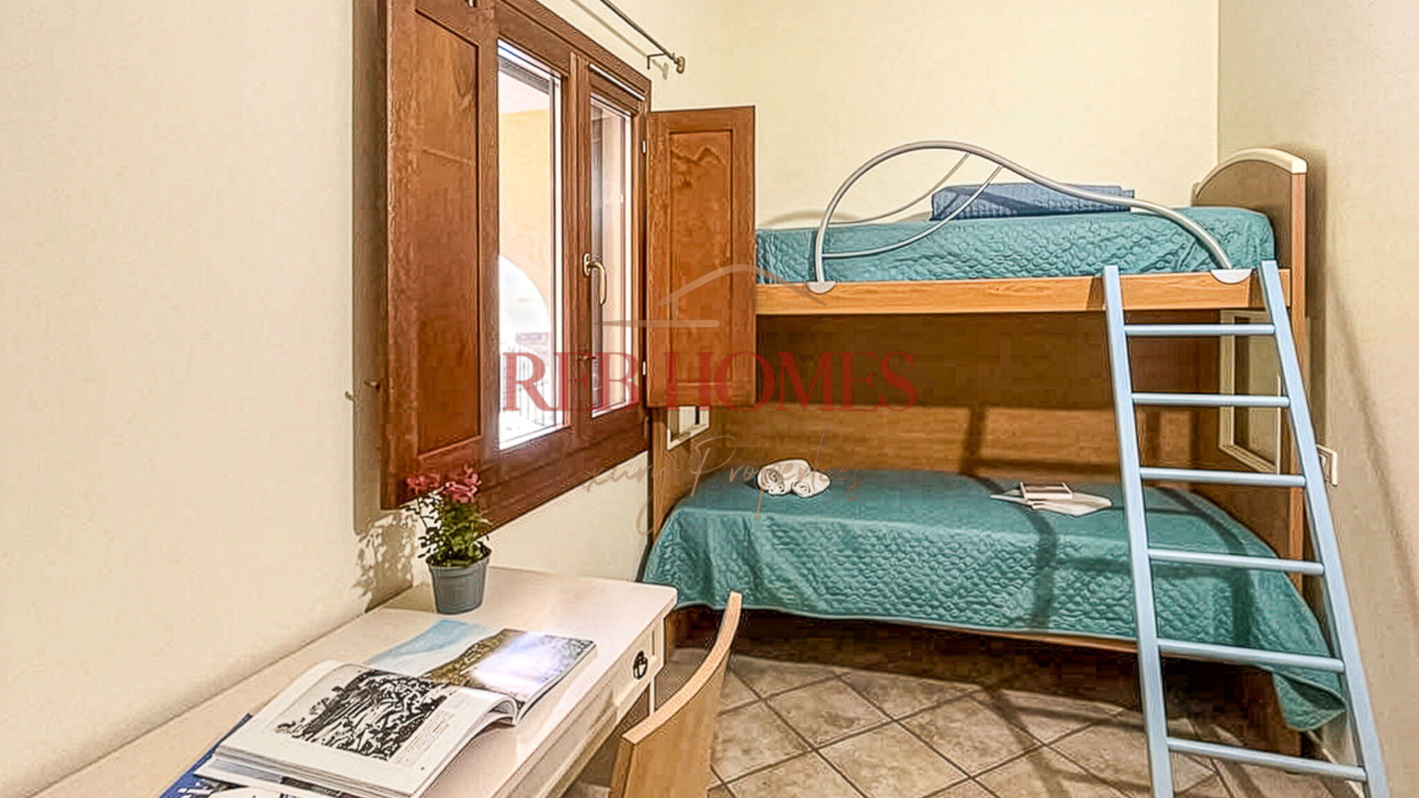 Italianway Golfo Aranci La Porta sul Mare