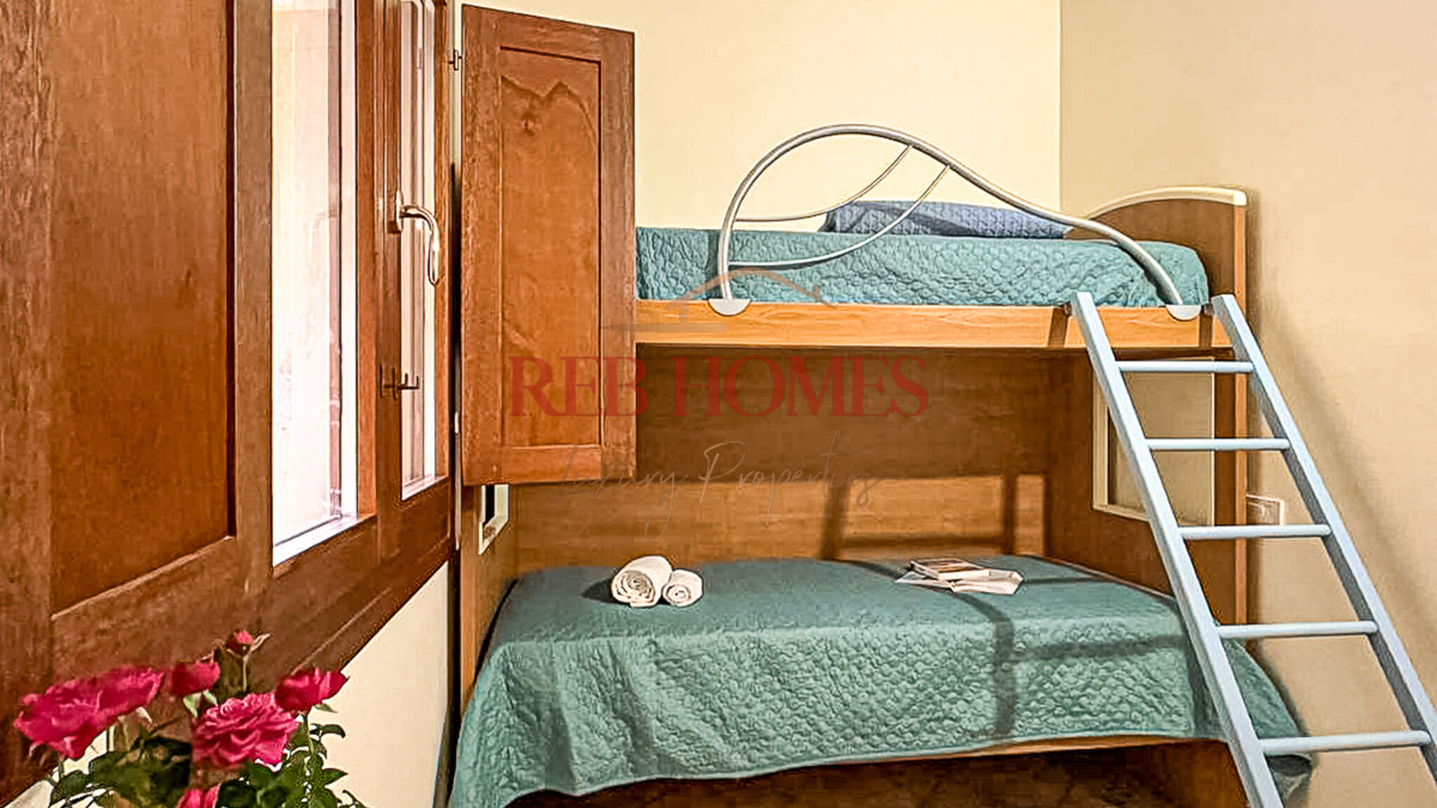 Italianway Golfo Aranci La Porta sul Mare