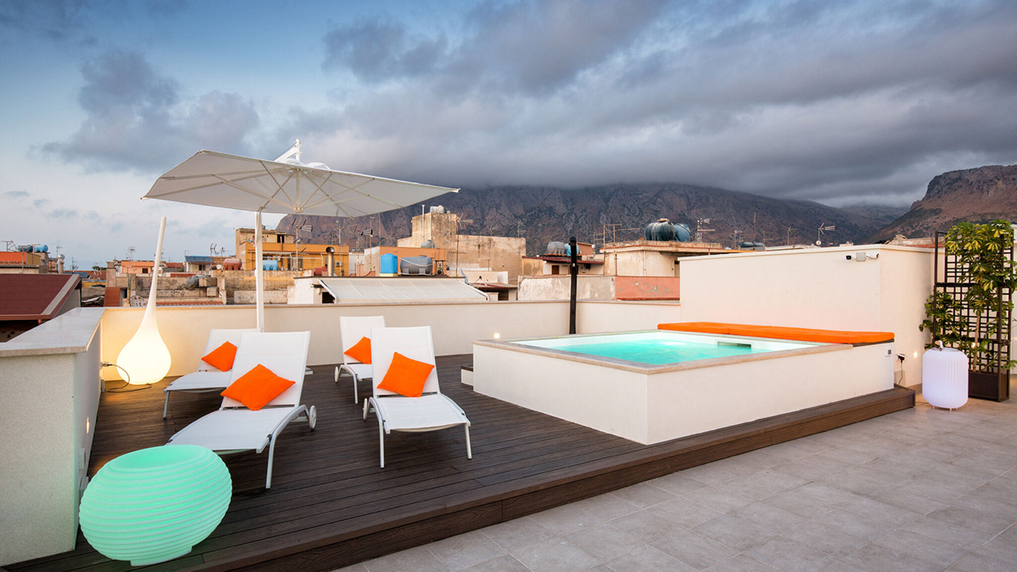 Italianway Terrasini Jasper con Idromassaggio