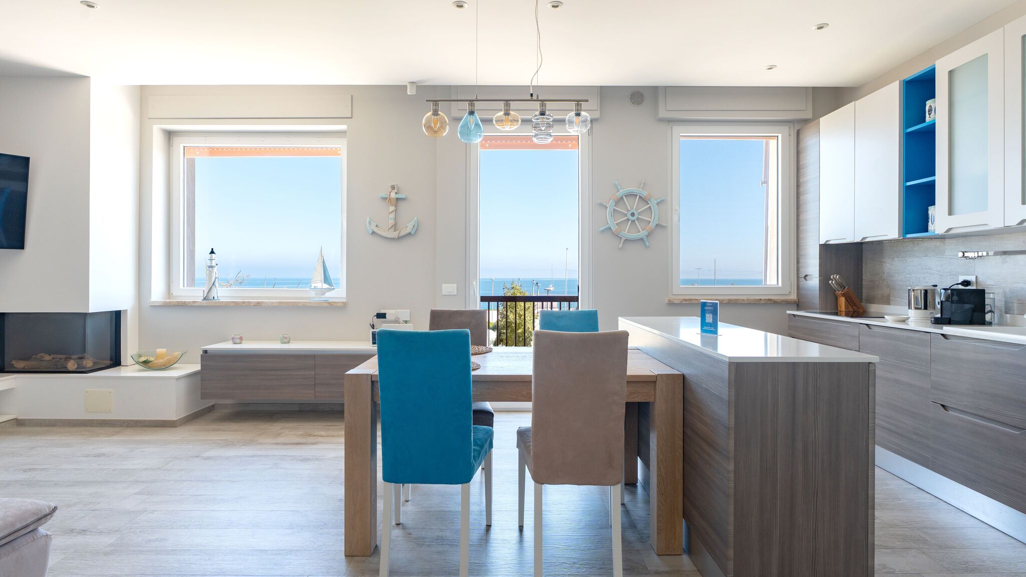 Italianway Monopoli Wanderlust by MONHOLIDAY