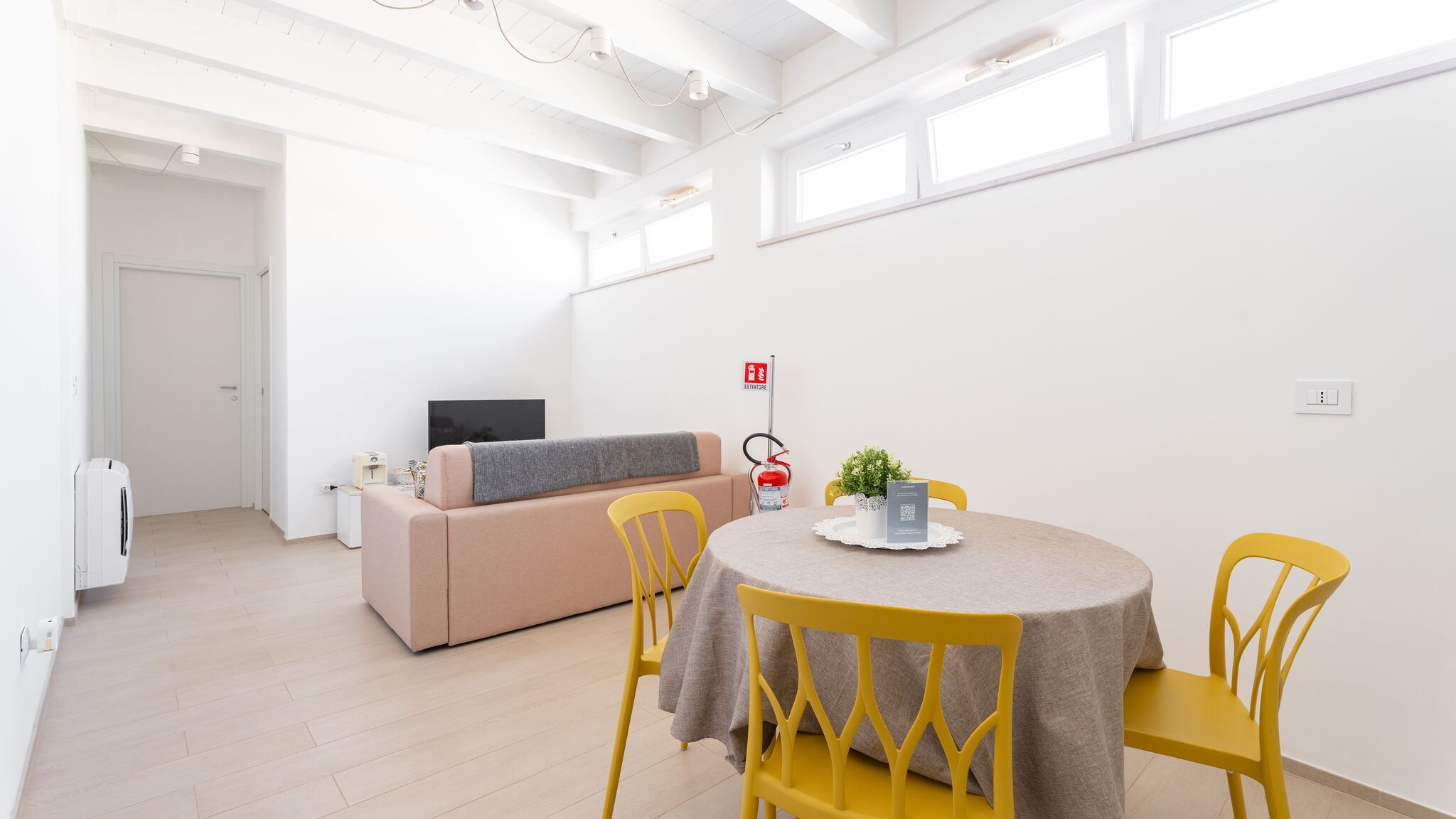 MONHOLIDAY - ospitalità e servizi per il turismo Monopoli Casa Peonia by Monholiday