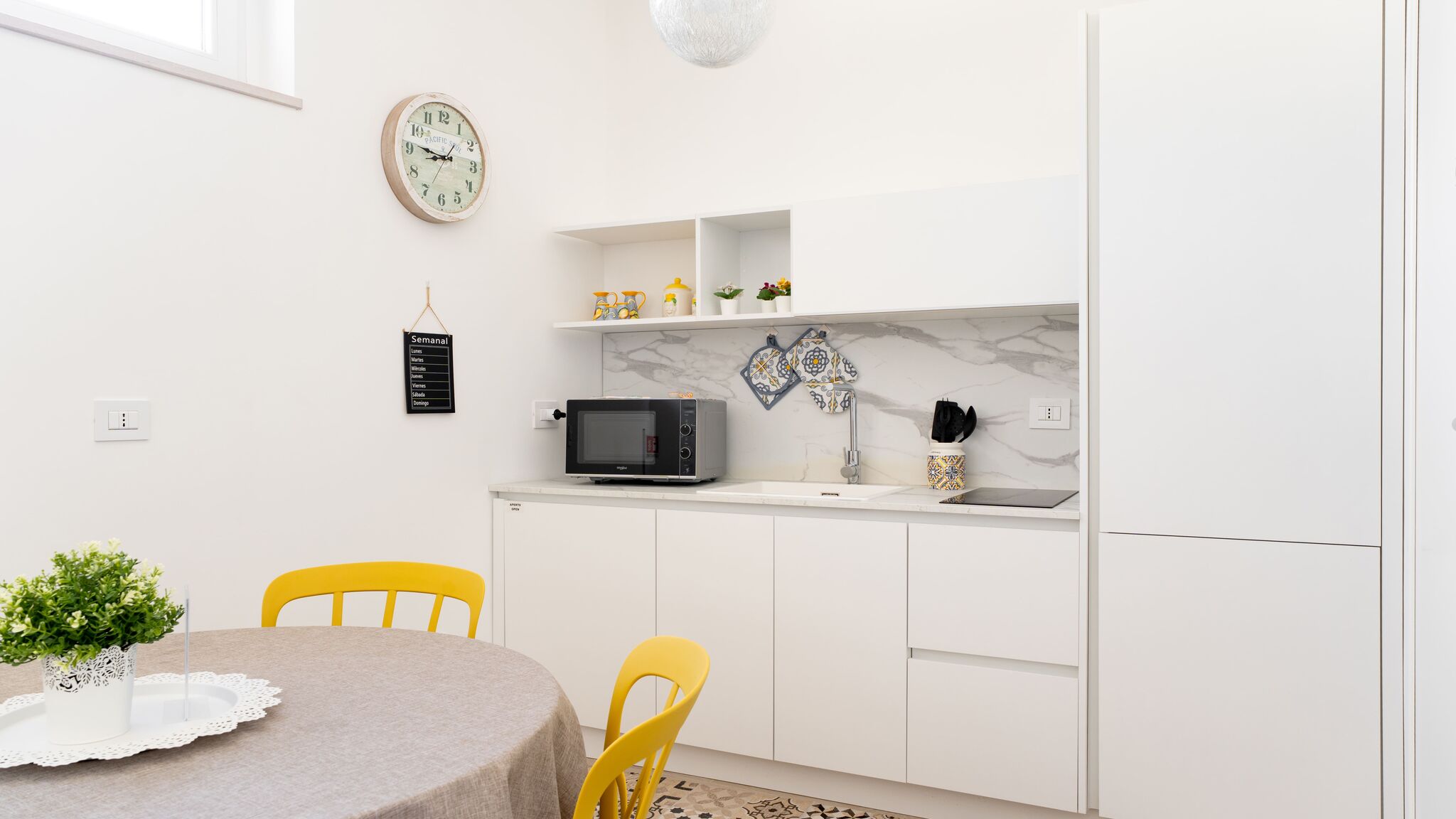 MONHOLIDAY - ospitalità e servizi per il turismo Monopoli Casa Peonia by Monholiday