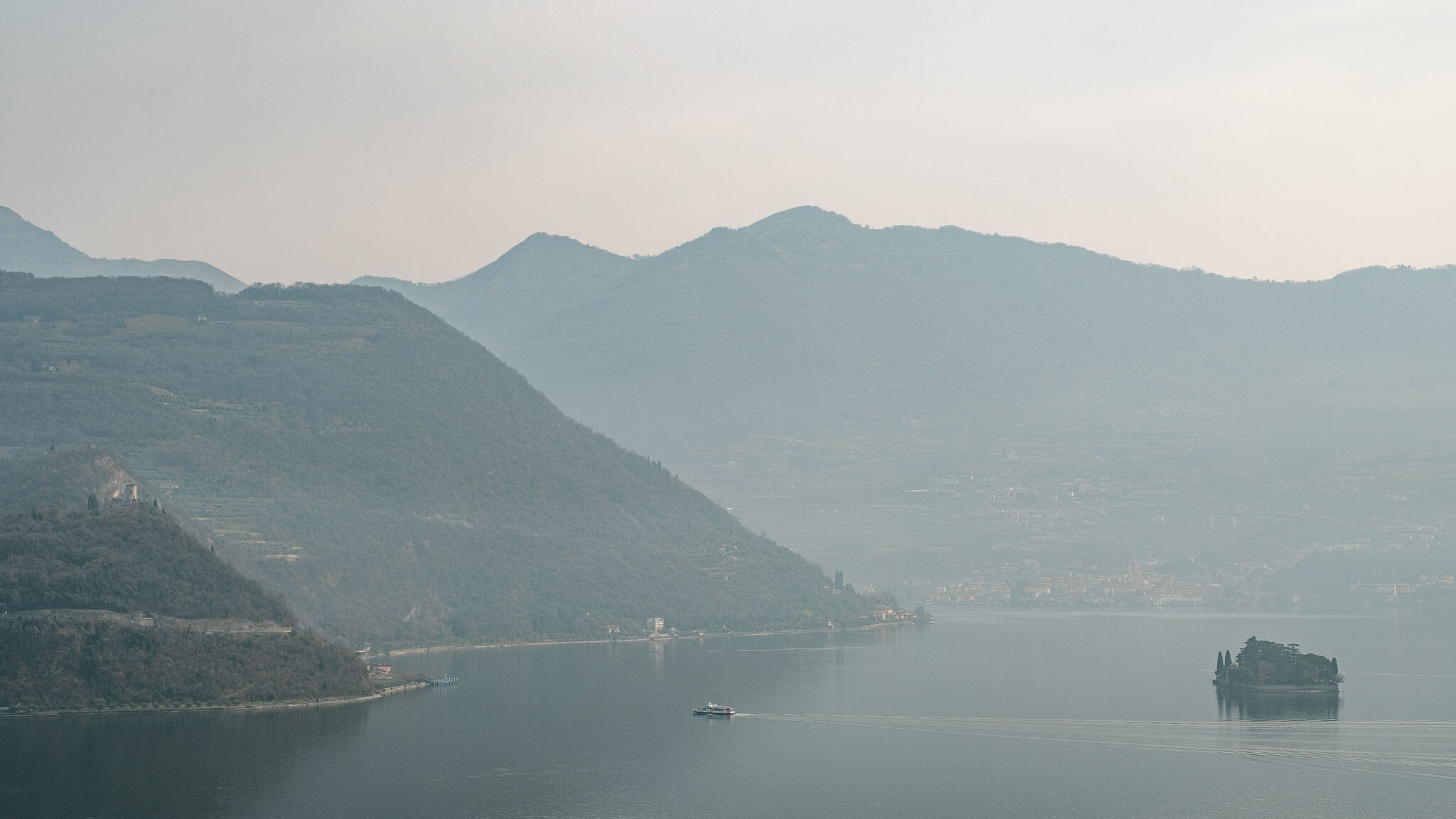 Italianway Tavernola Bergamasca La Terrazza sul Lago 